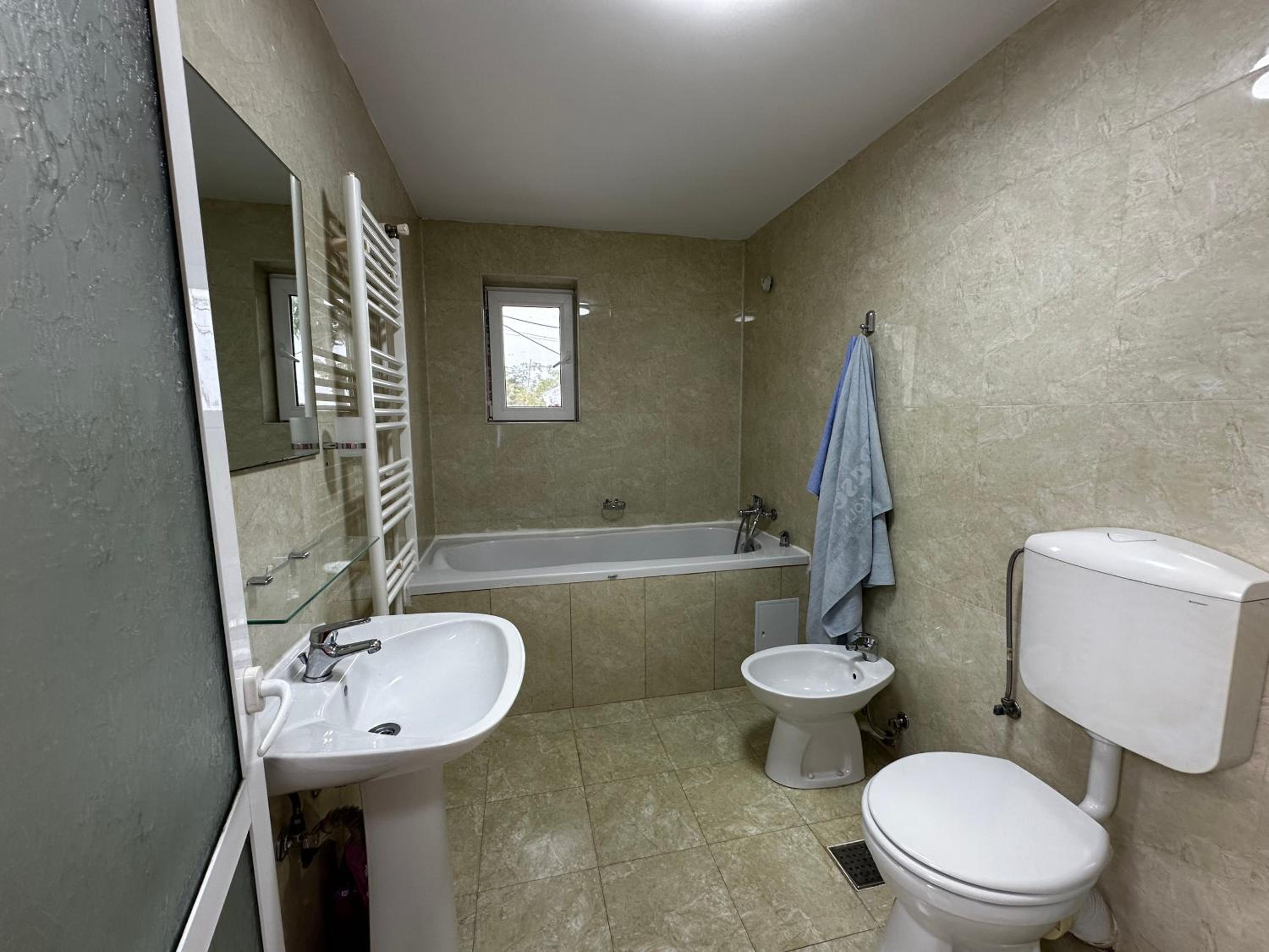 Two-Bedroom Deluxe Apartment photo 2