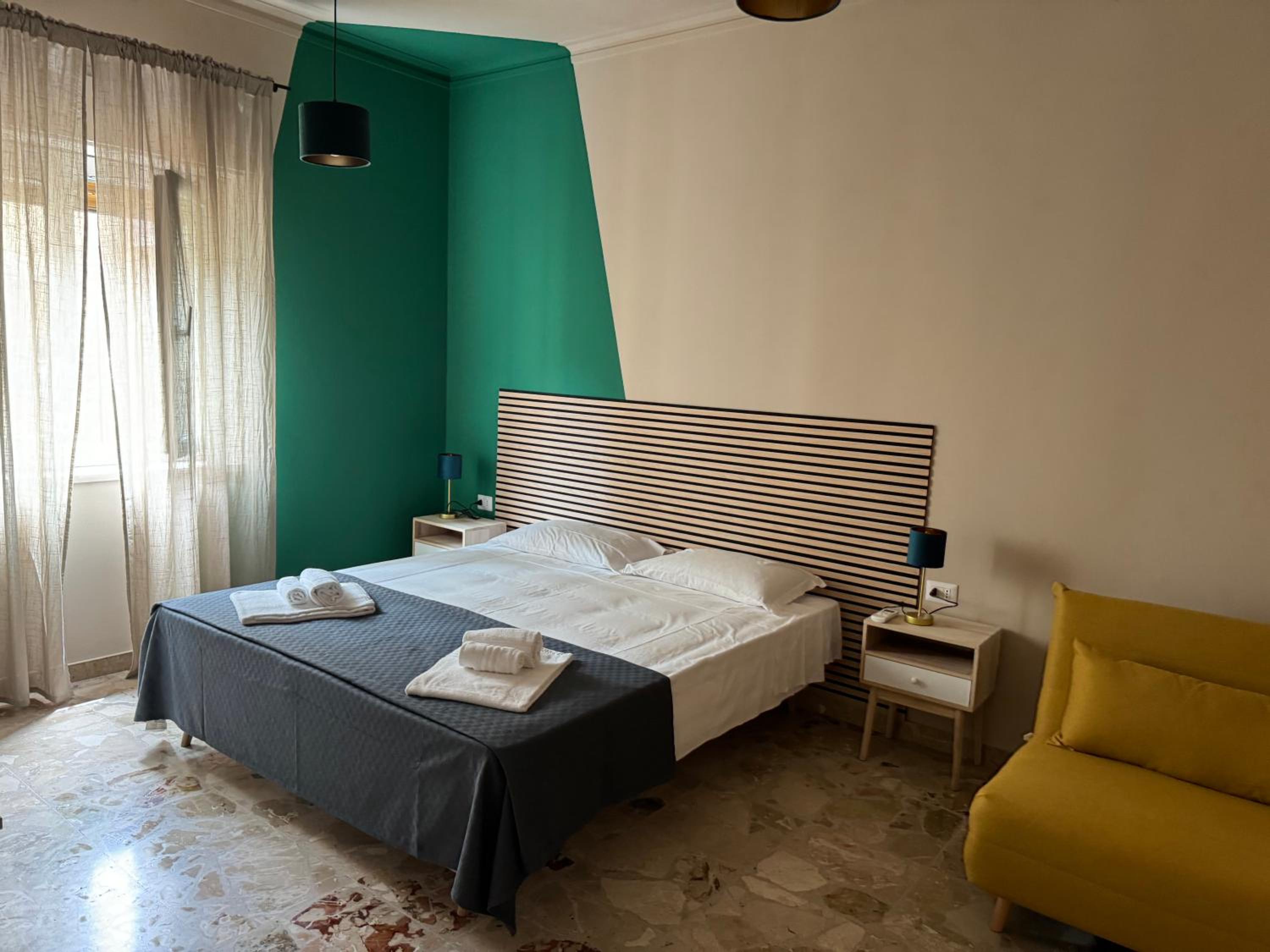 Deluxe Triple Room