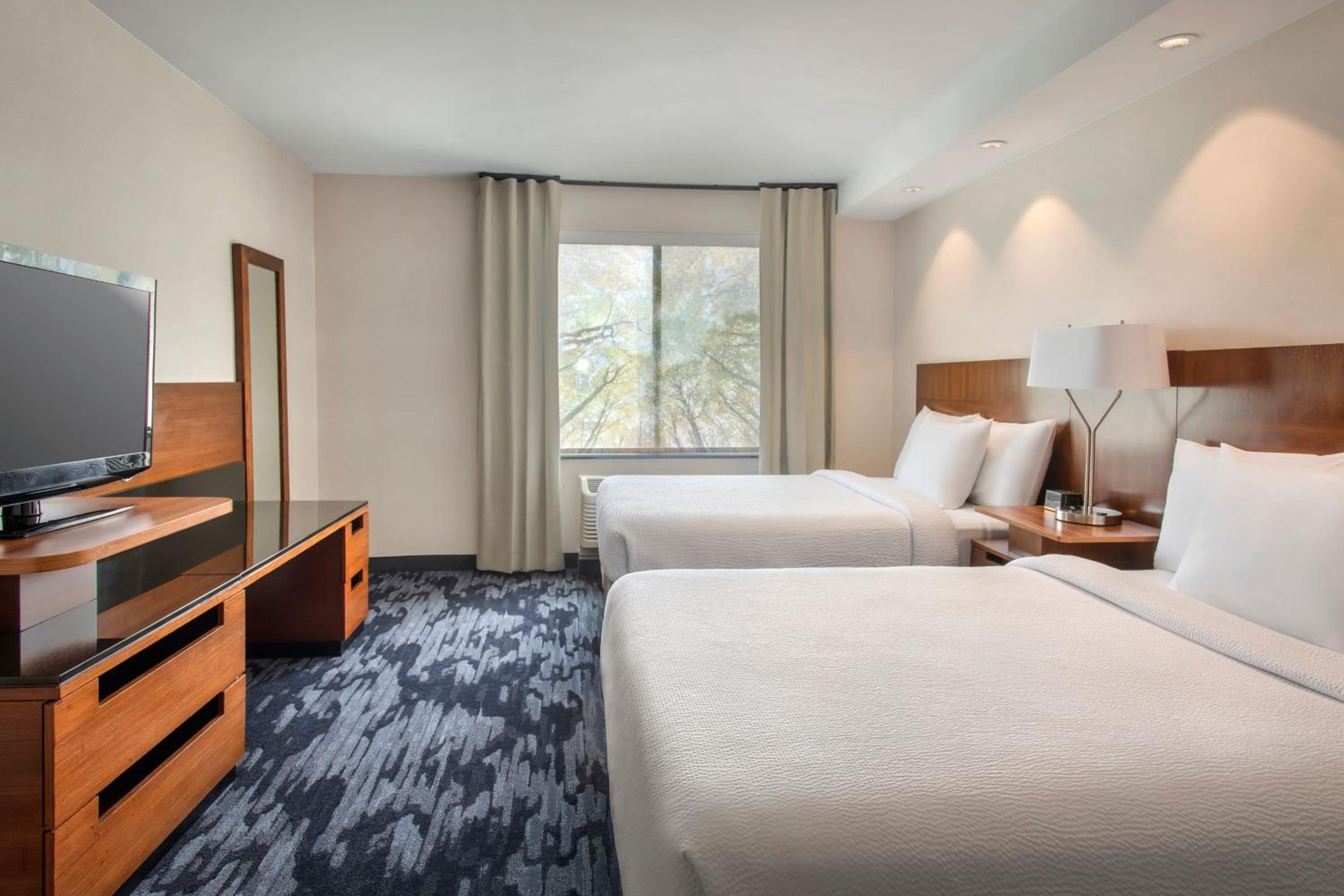 One-Bedroom Queen Suite with Two Queen Beds and Sofa Bed - Photo 1