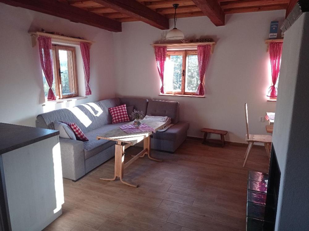 One-Bedroom House photo 1