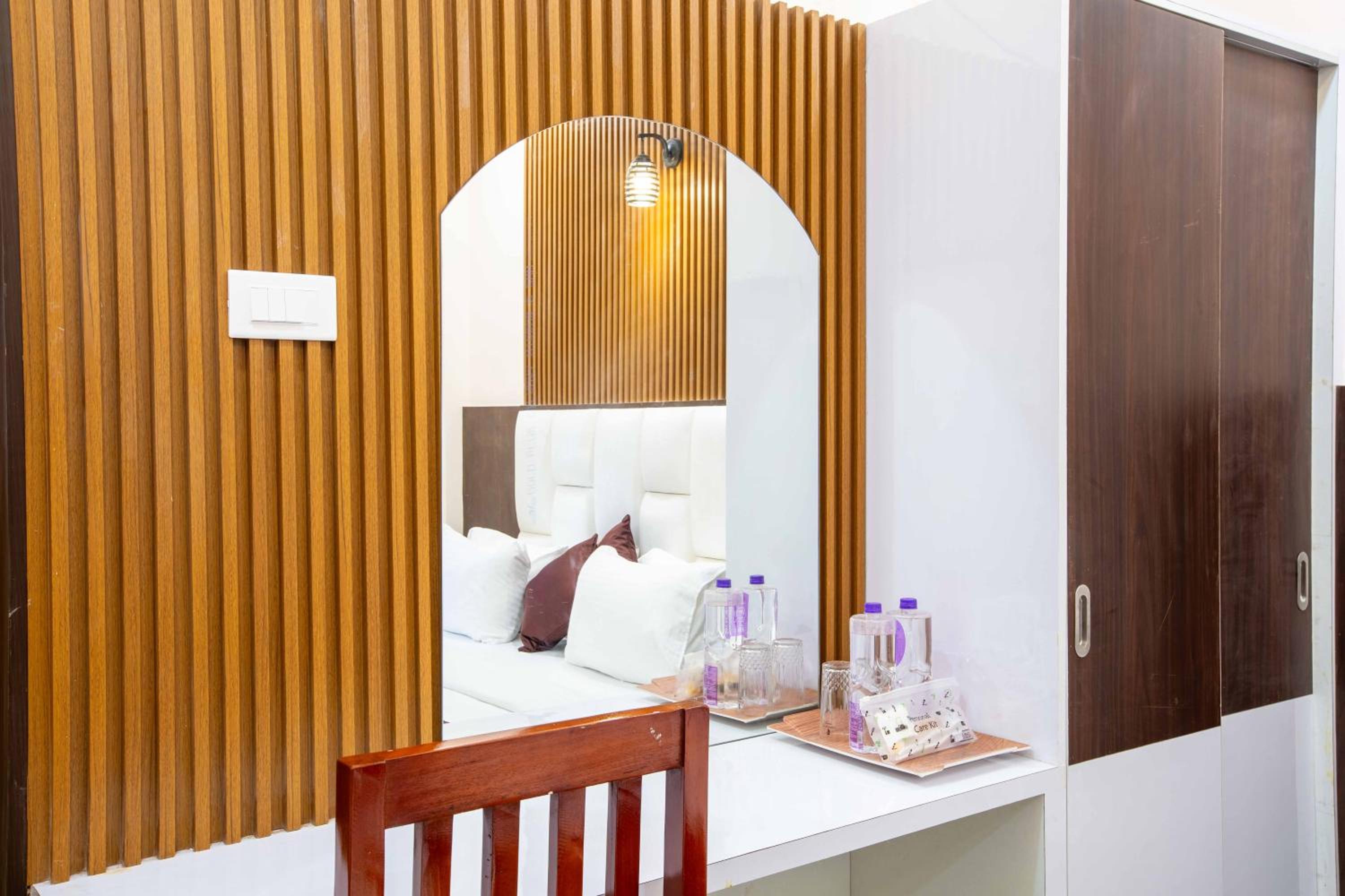 Deluxe Double Room - Photo 3