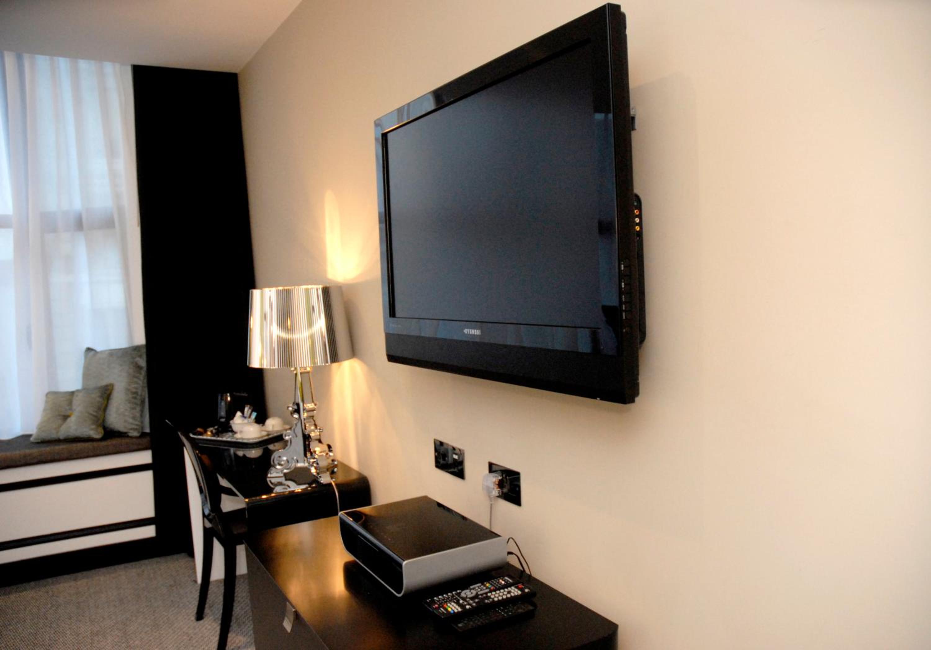 Double Room - Photo 7