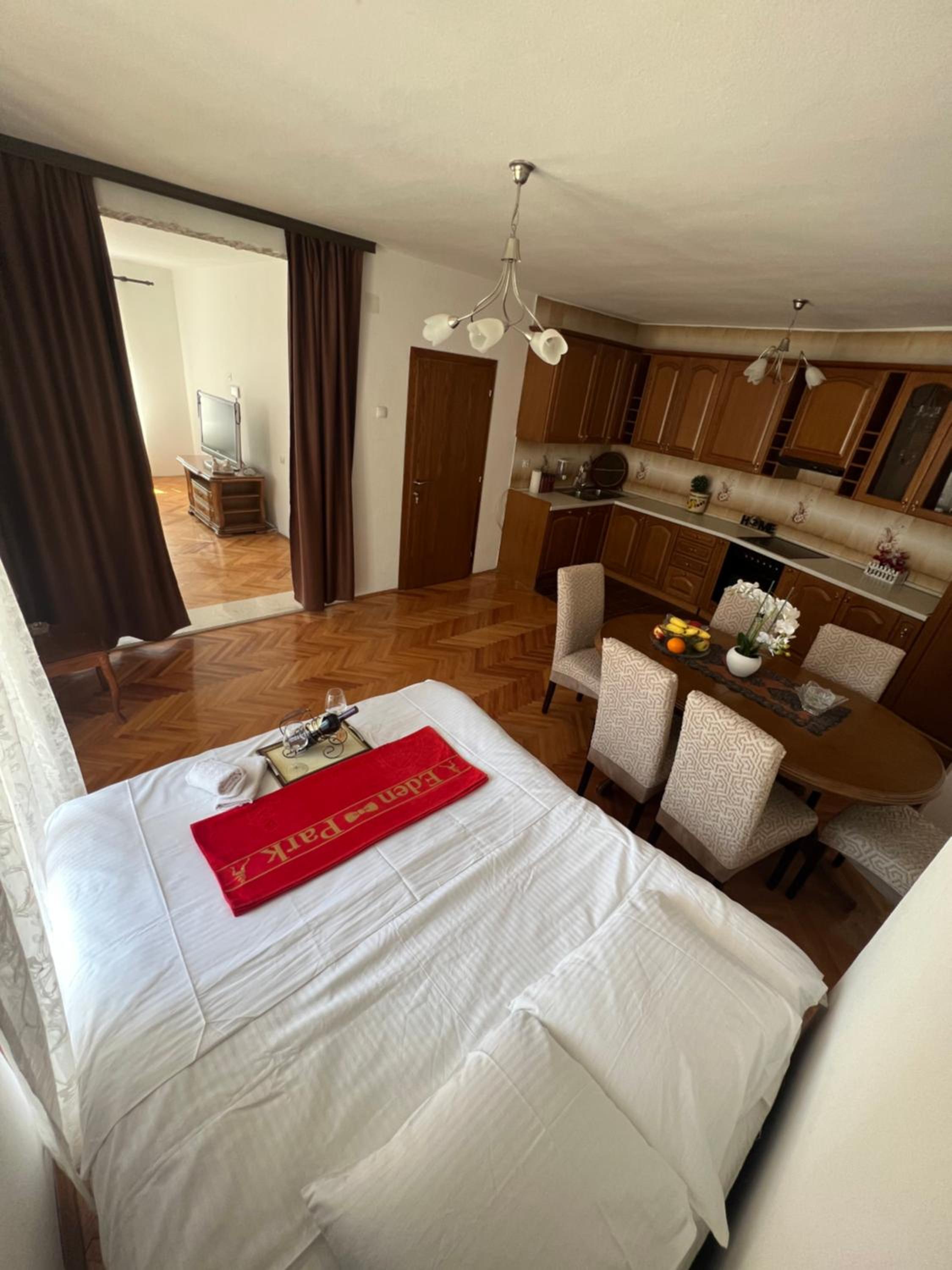 Deluxe Double or Twin Room with Balcony photo 2