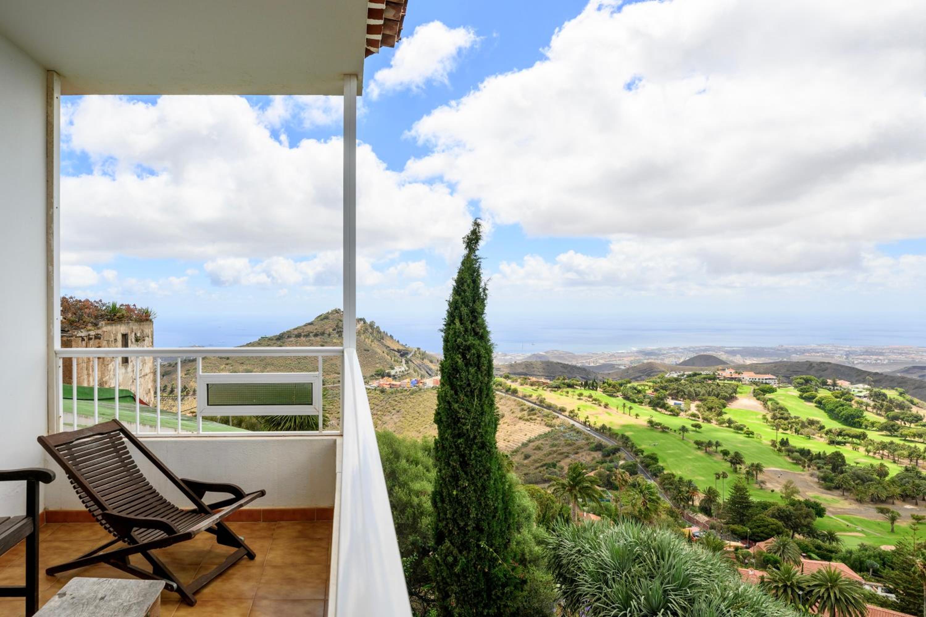 Double Room With Balcony And Sea View photo 3