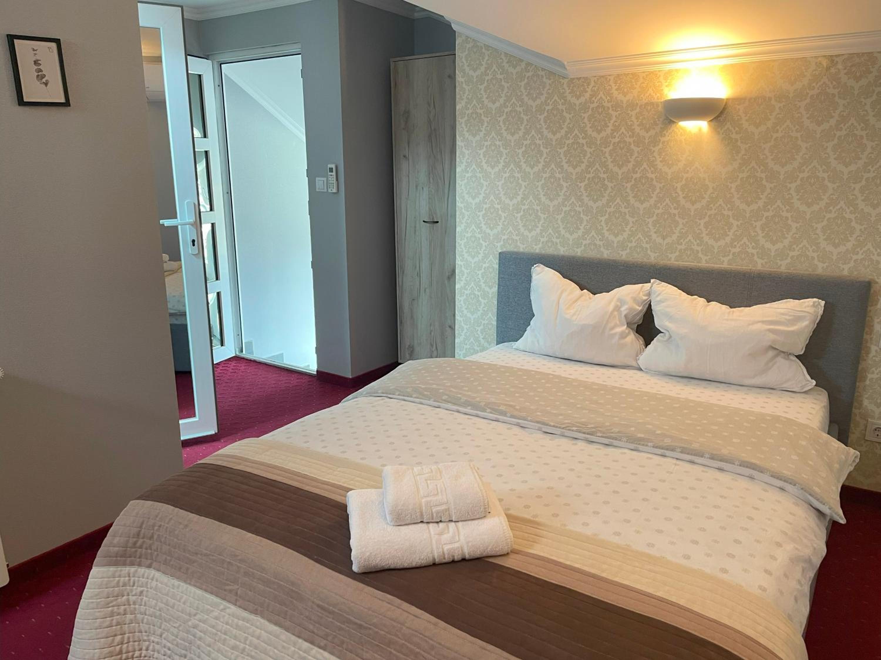 Double Room with Private Bathroom
