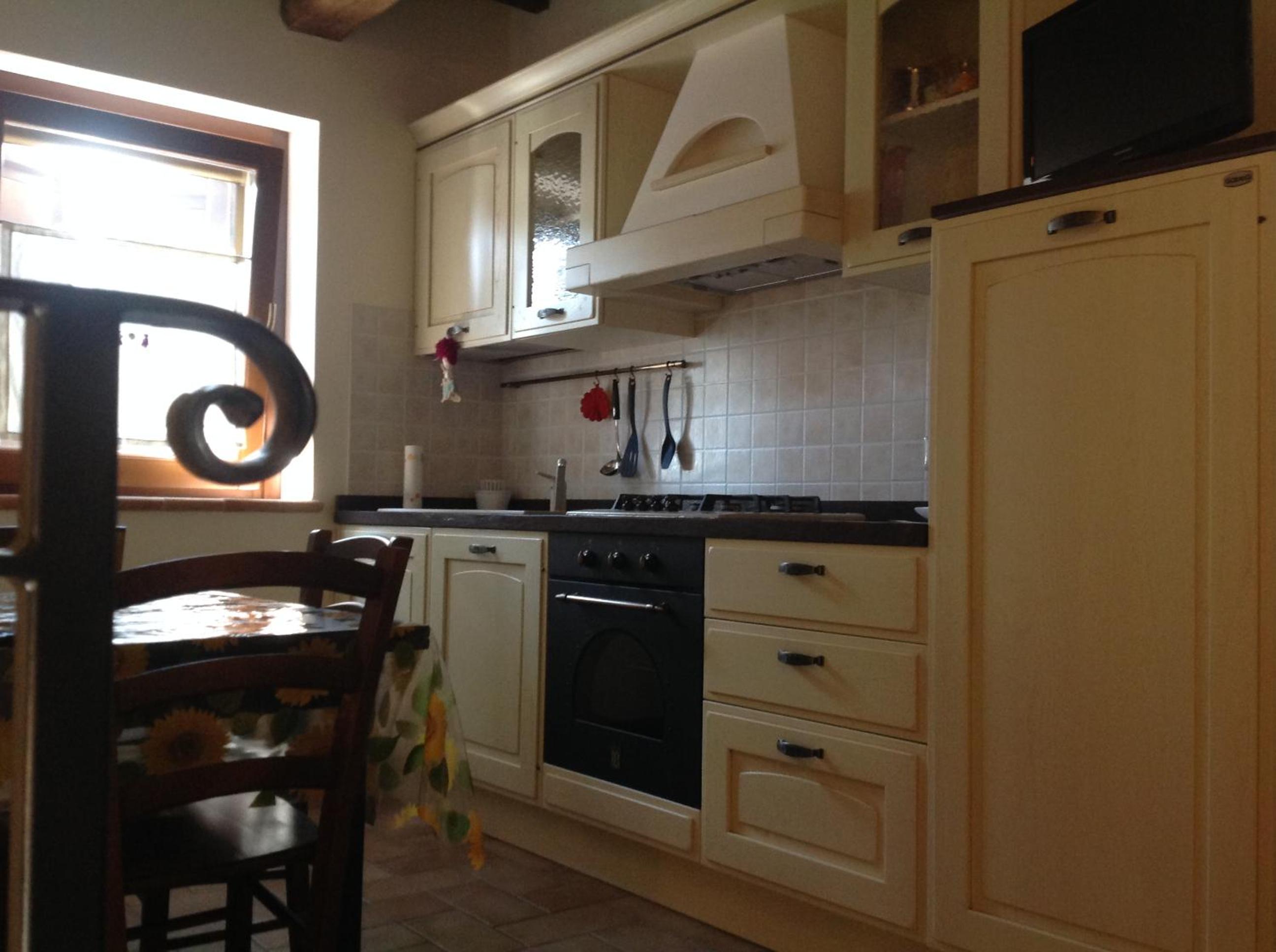 Studio Apartment With One Double Bed photo 3