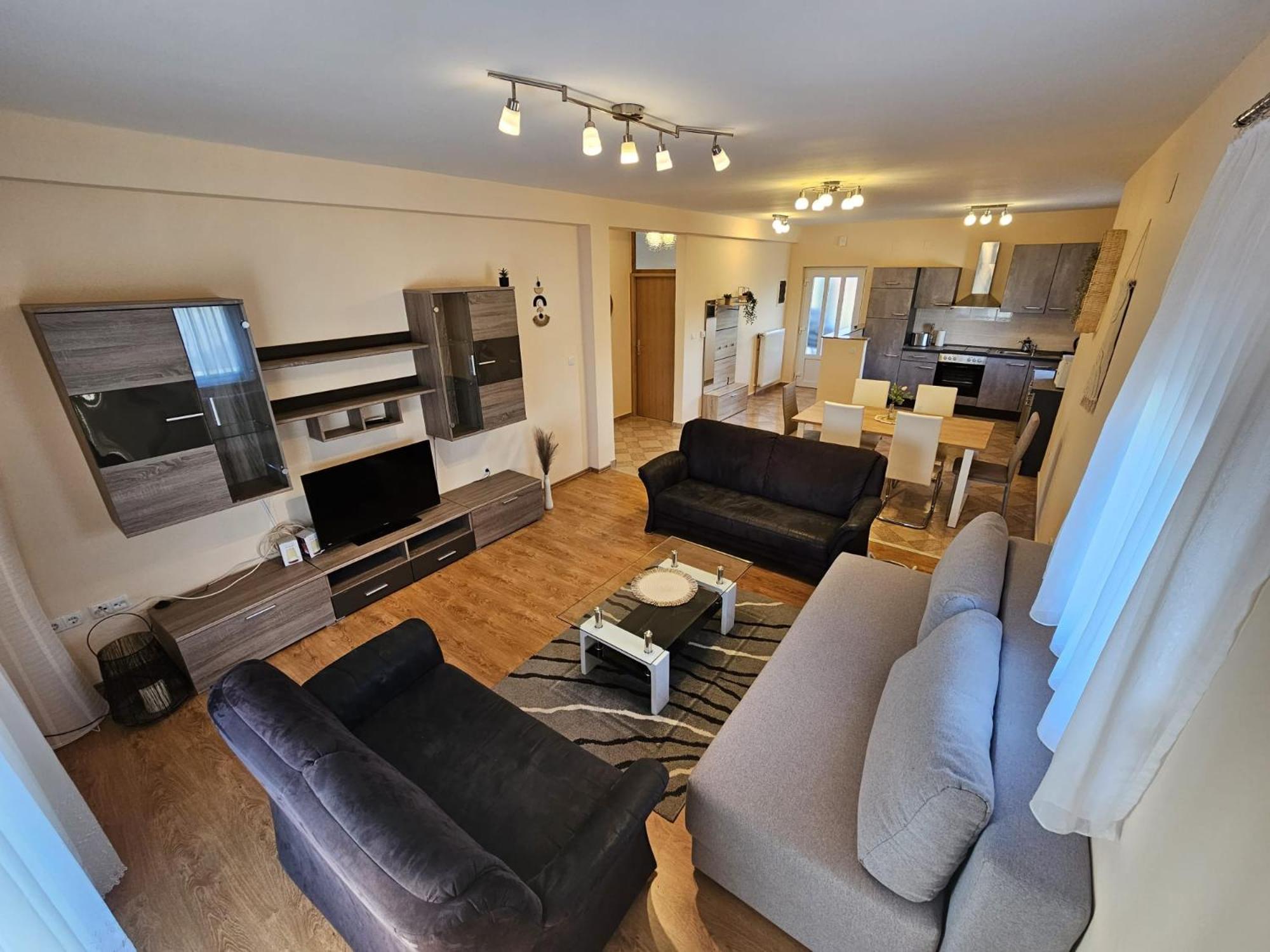 Two-Bedroom Apartment with Balcony and Terrace photo 1