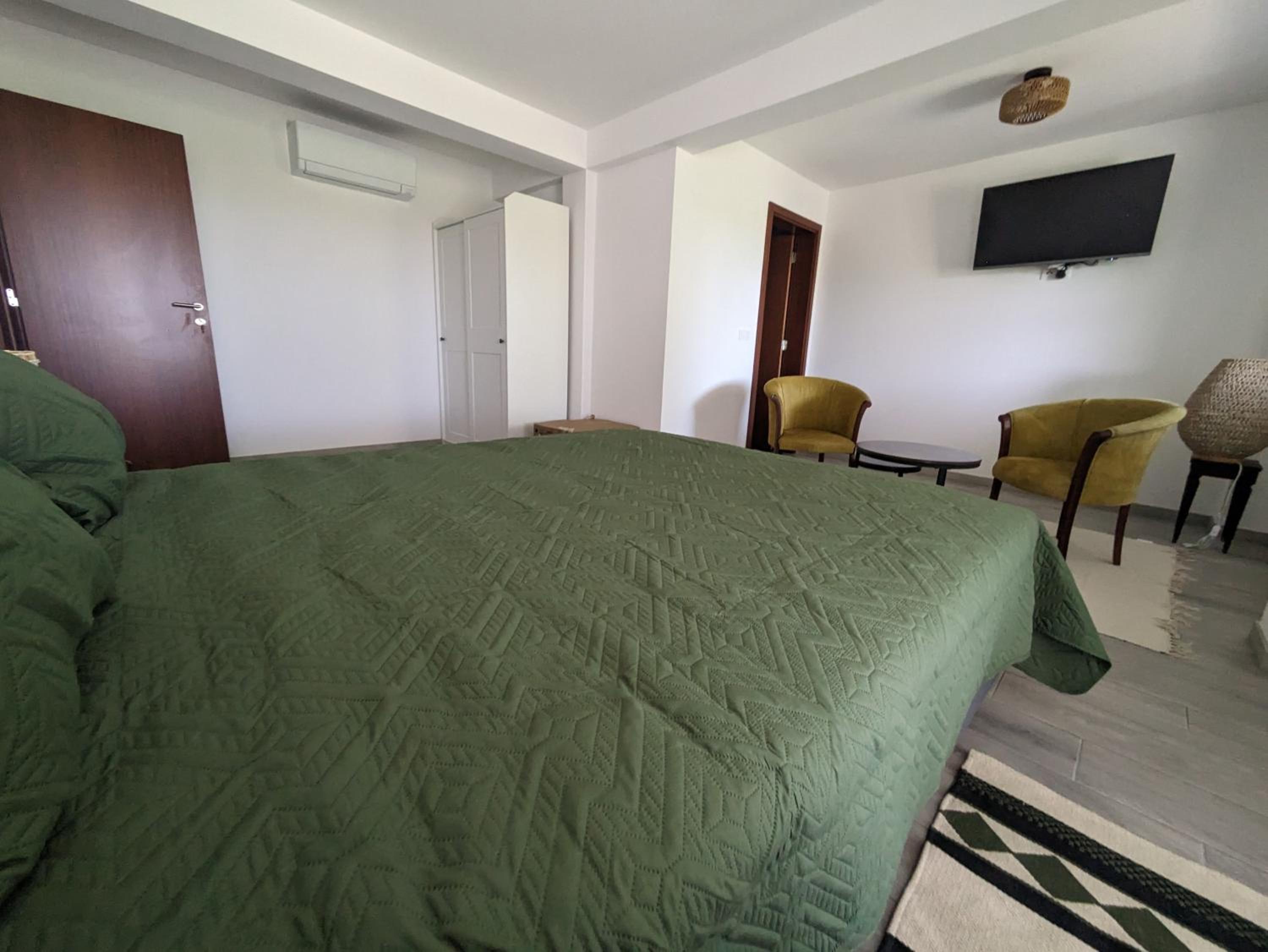 Deluxe Double Room photo 3