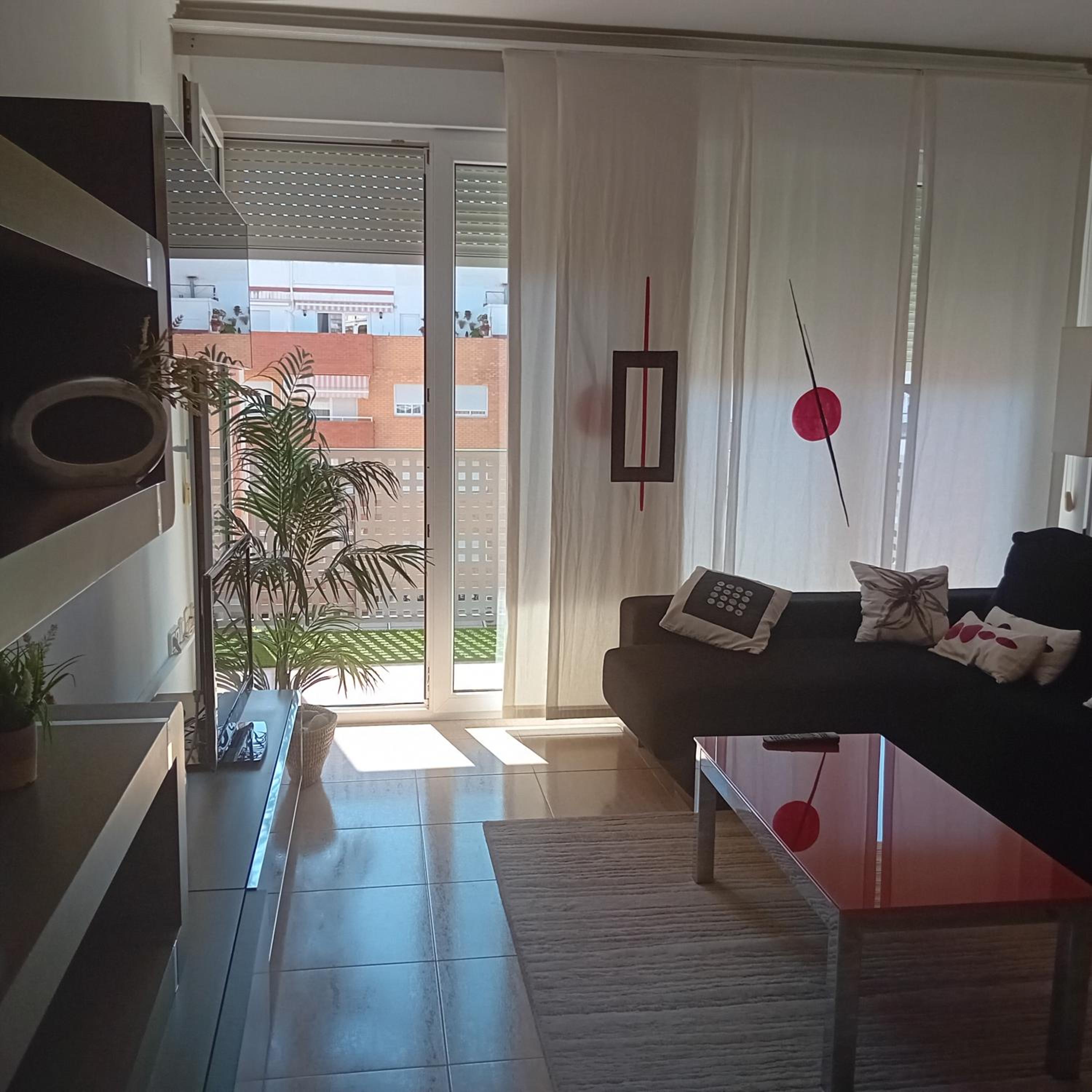 Three-Bedroom Apartment photo 2