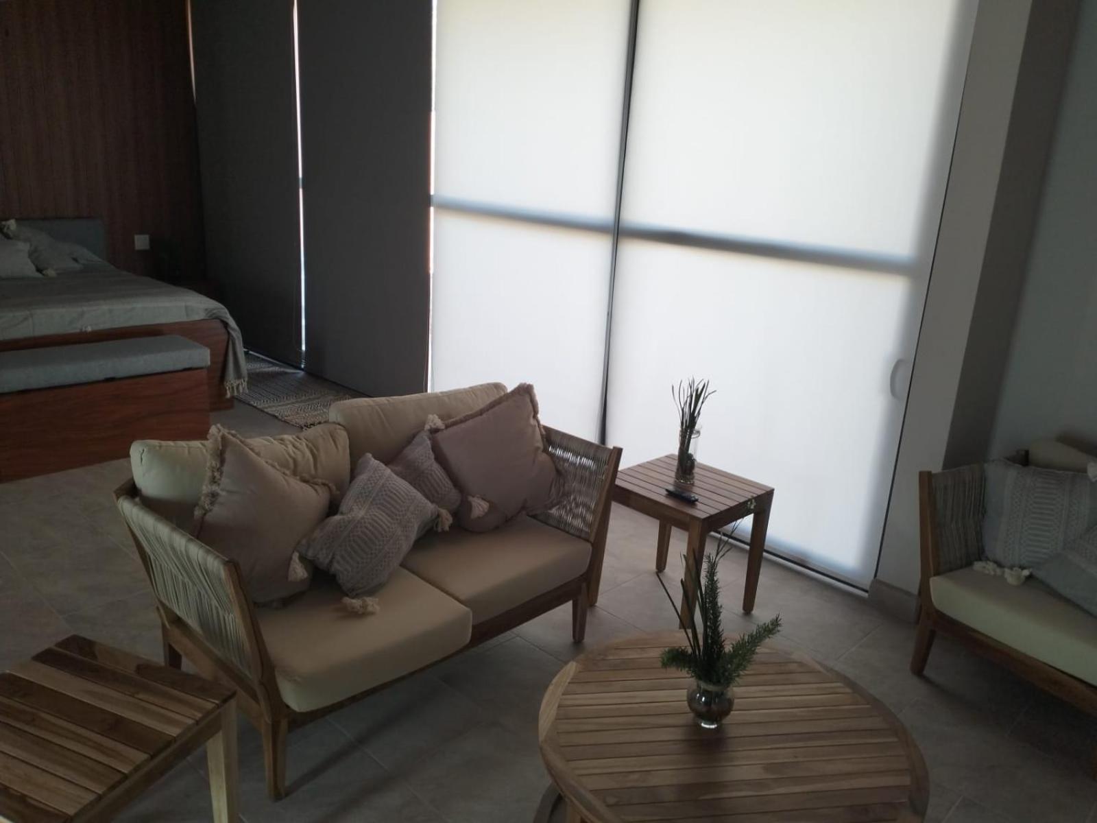 One-Bedroom Apartment - Photo 8