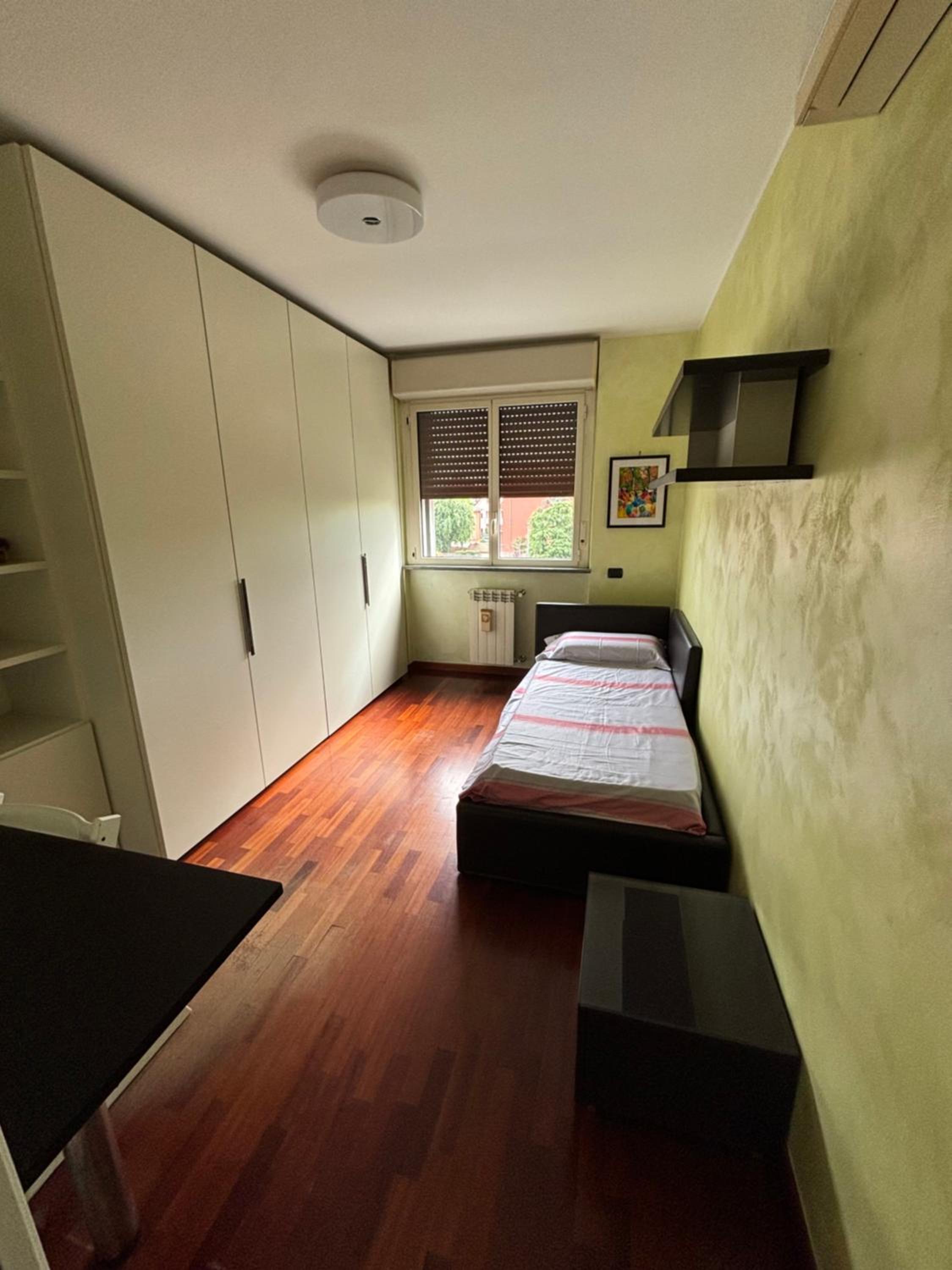 Two-Bedroom Apartment photo 2