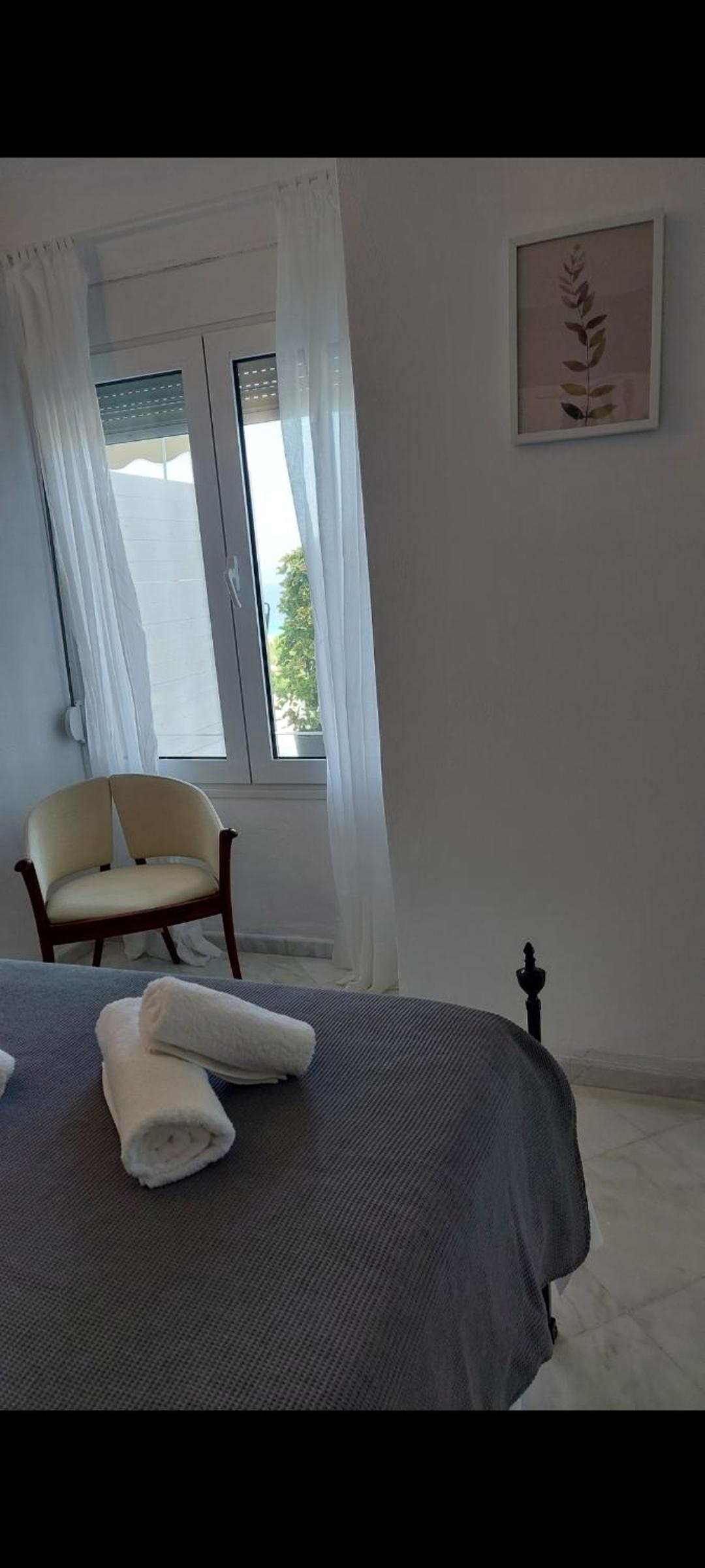 Deluxe One-Bedroom Apartment with Ocean View photo 1