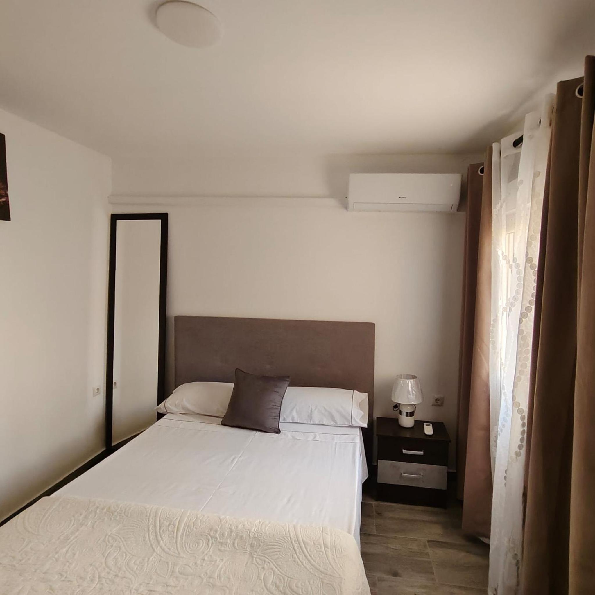 Habitación doble con baño compartido