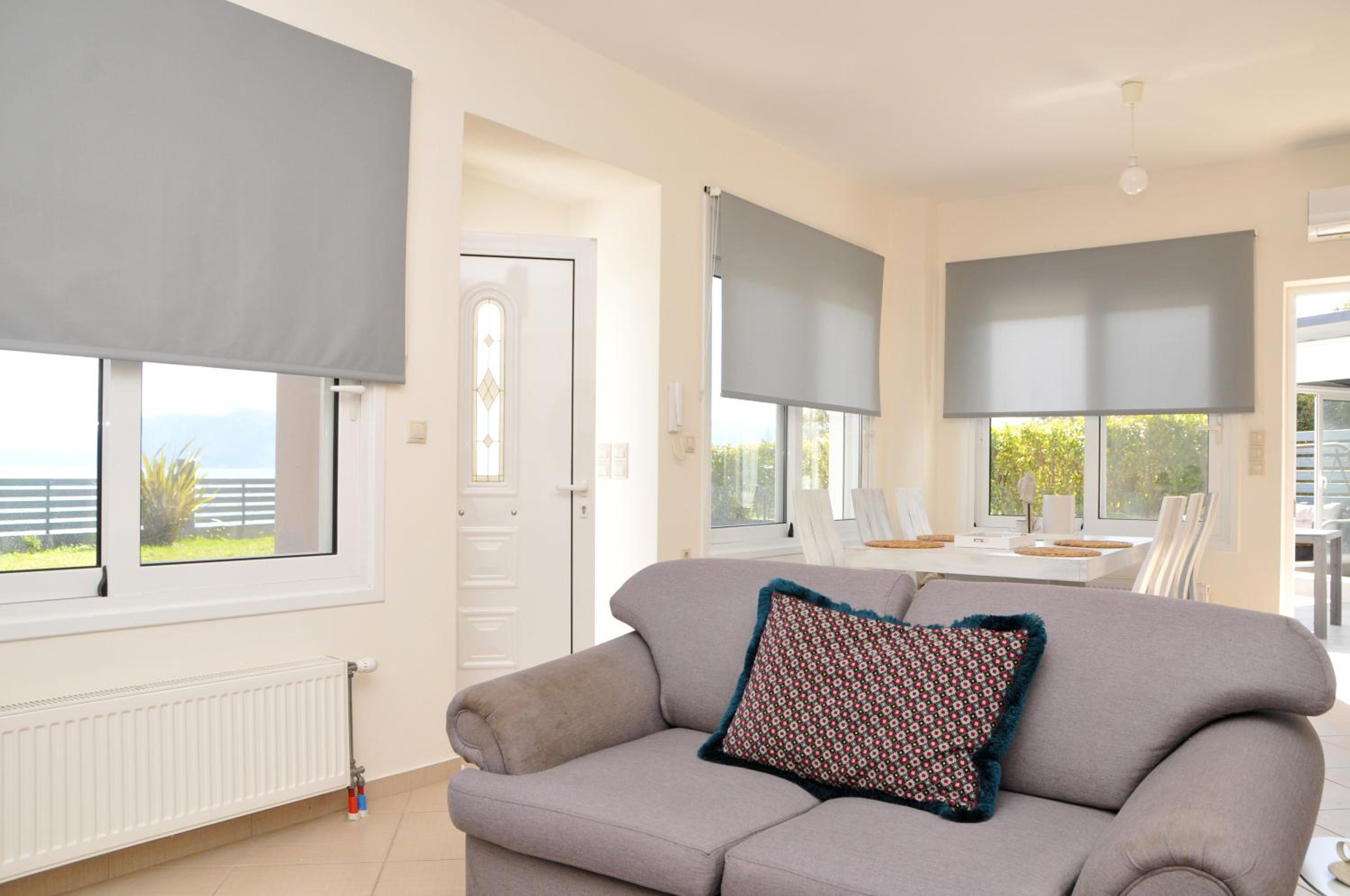 Three-Bedroom Villa photo 2