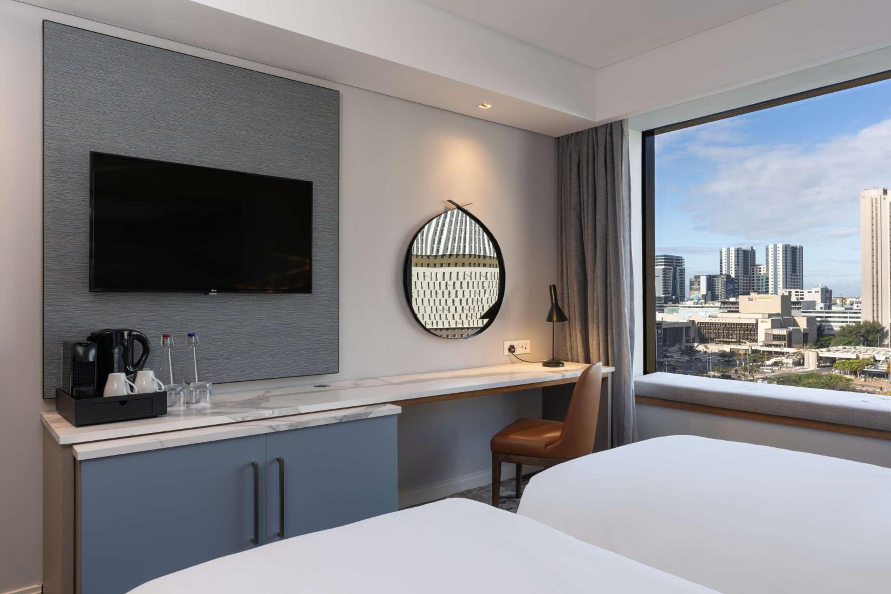 Premium Room with Mountain View - Photo 6