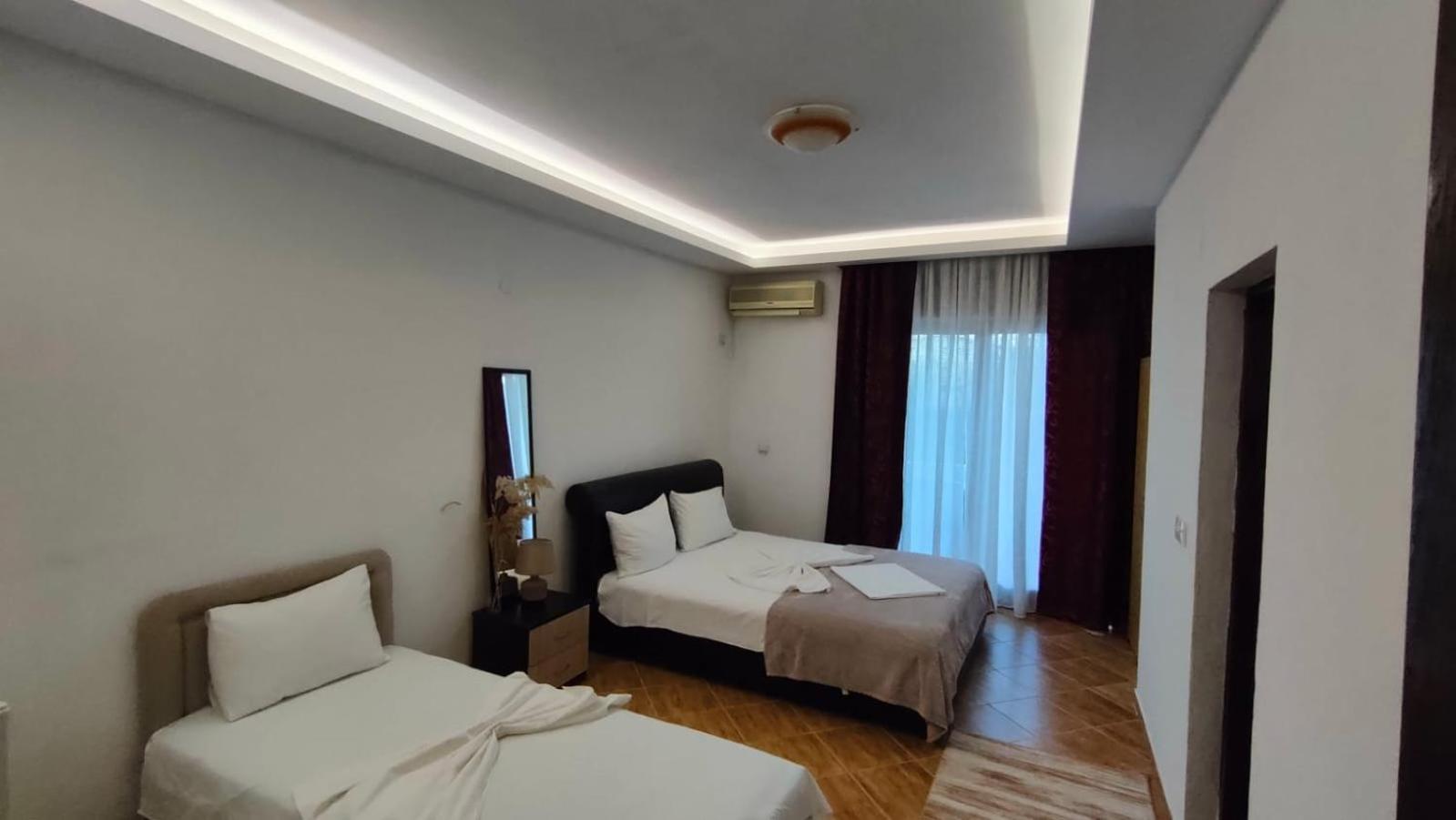 Triple Room with Balcony