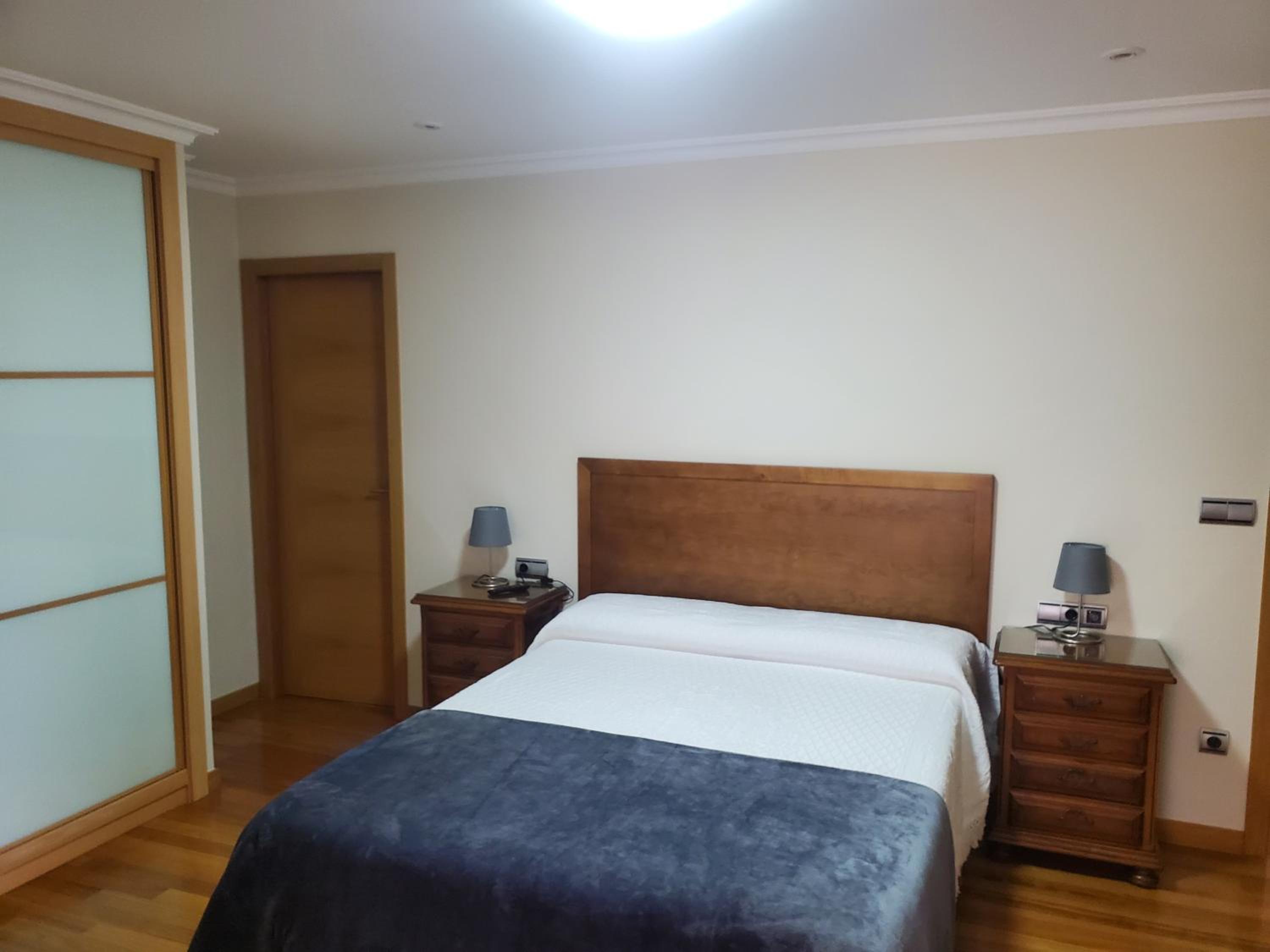 Three-Bedroom Apartment photo 2