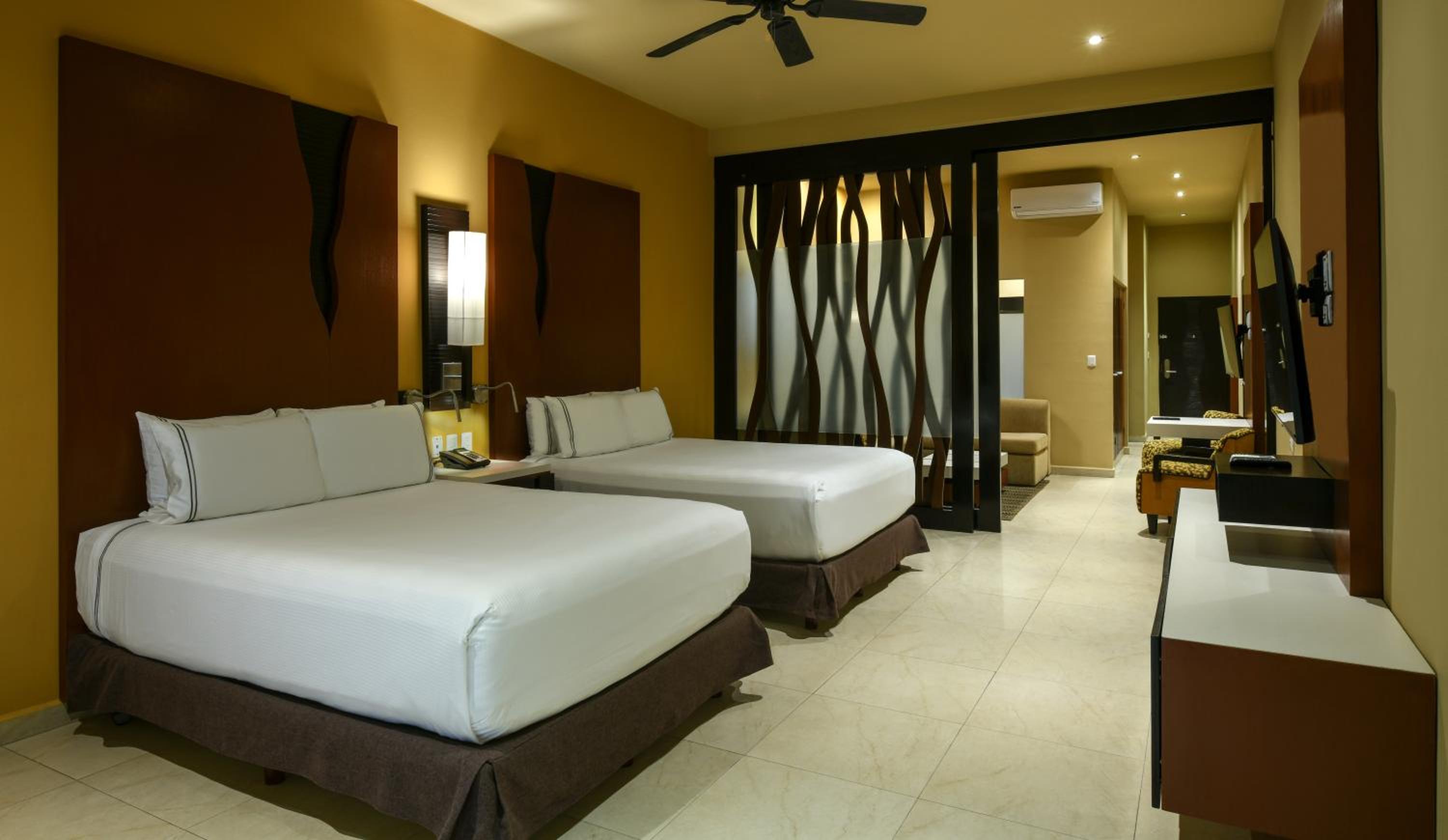 Ocean Front One Bedroom Suite