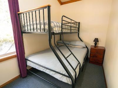 Two-Bedroom Bungalow photo 2