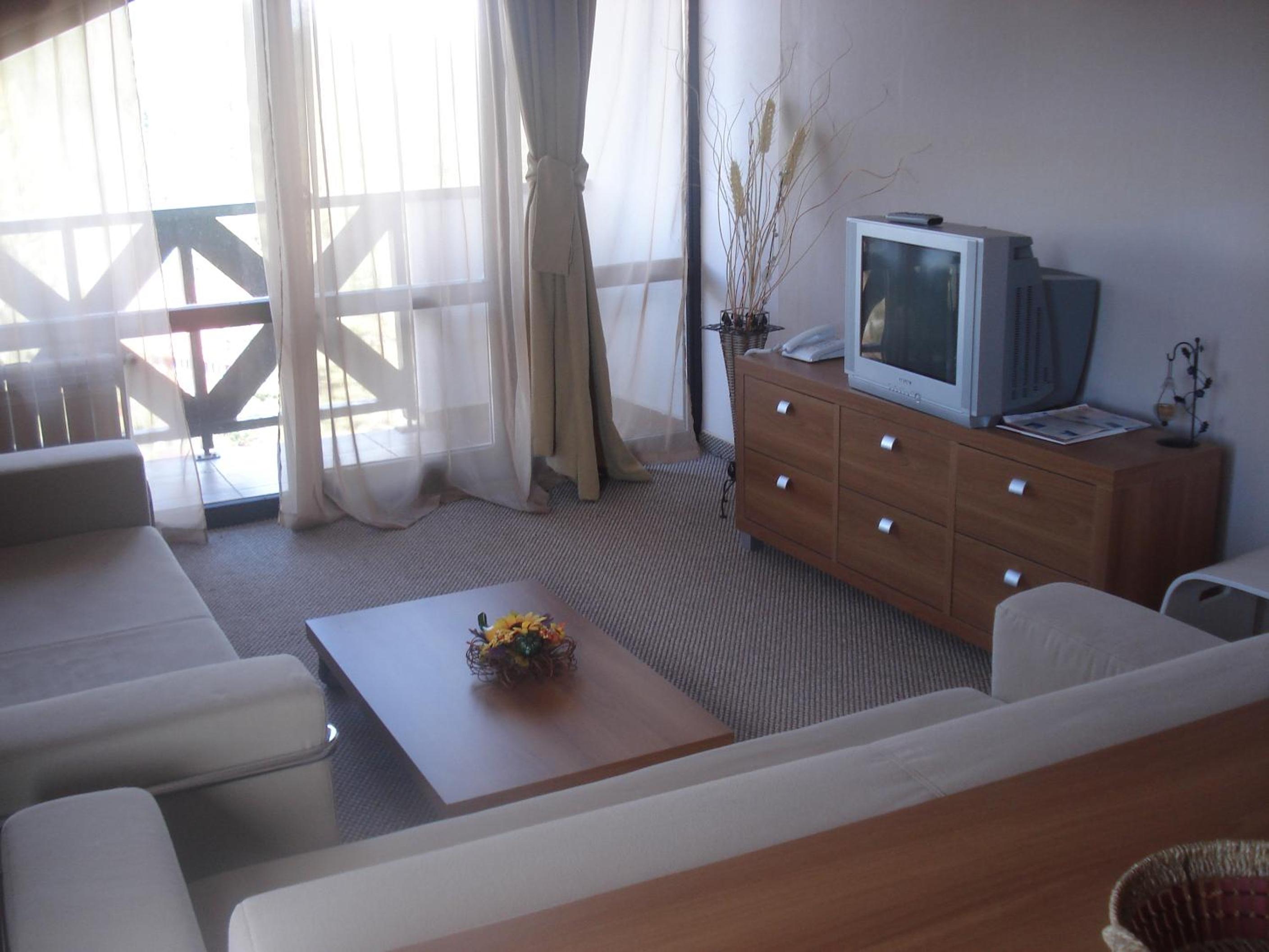 Family Apartment (2 Adults + 2 Children) photo 1