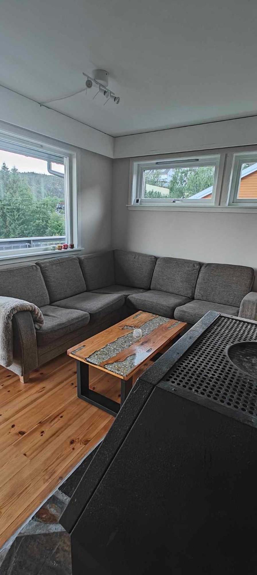 Four-Bedroom House photo 3