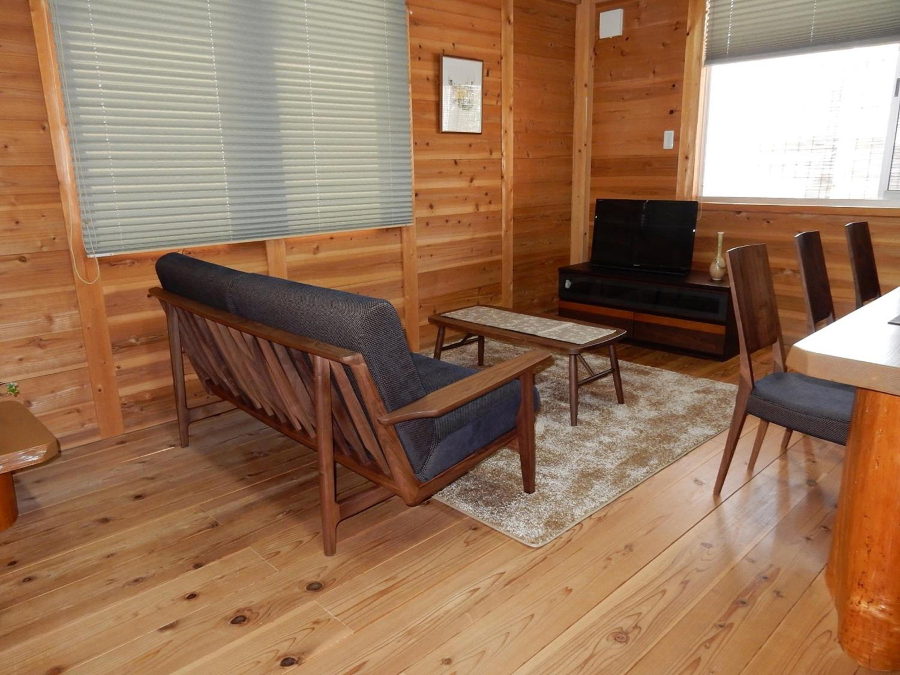 Japanese-Style Townhouse - Photo 11