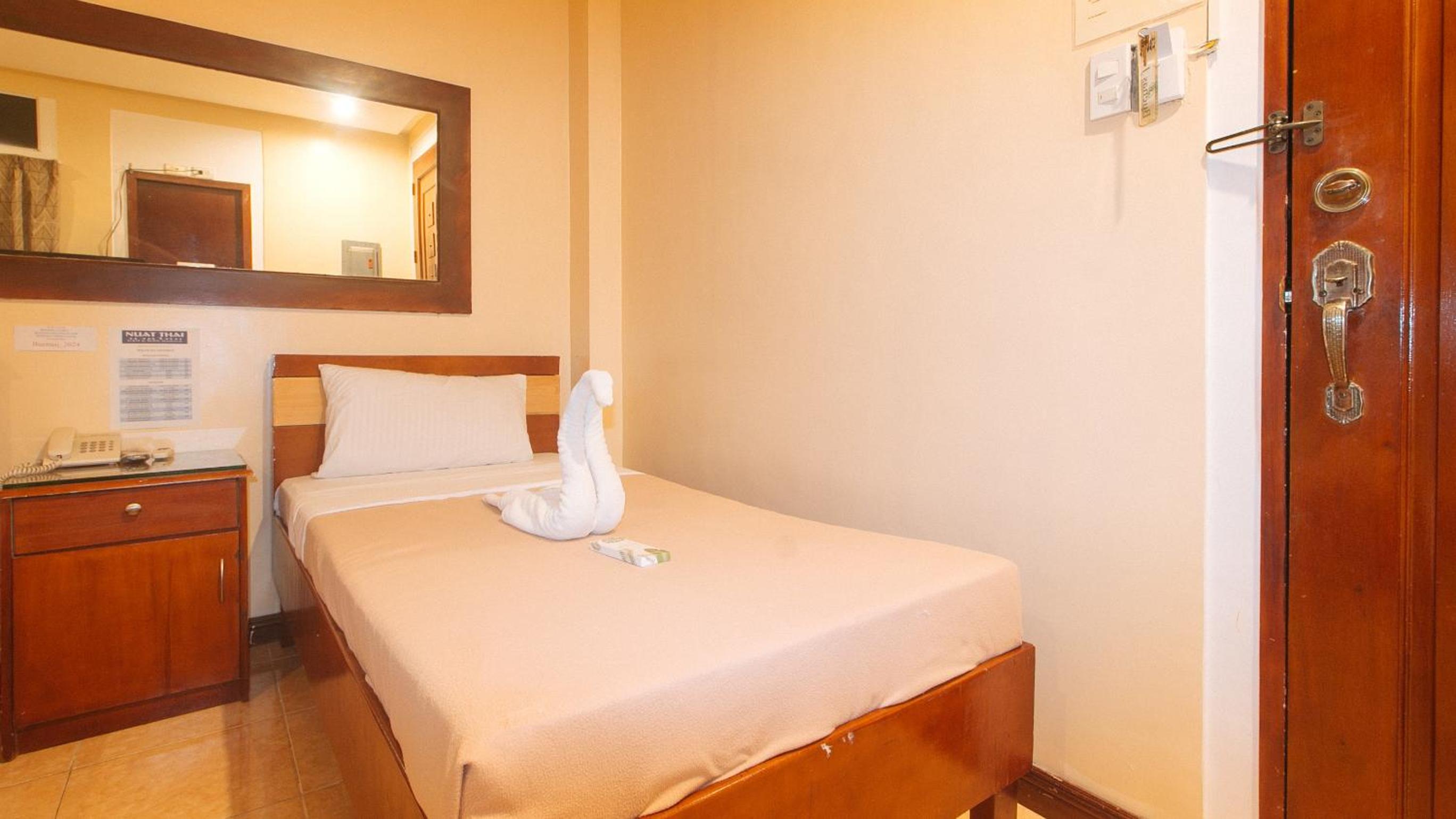 Quadruple Room - Photo 6