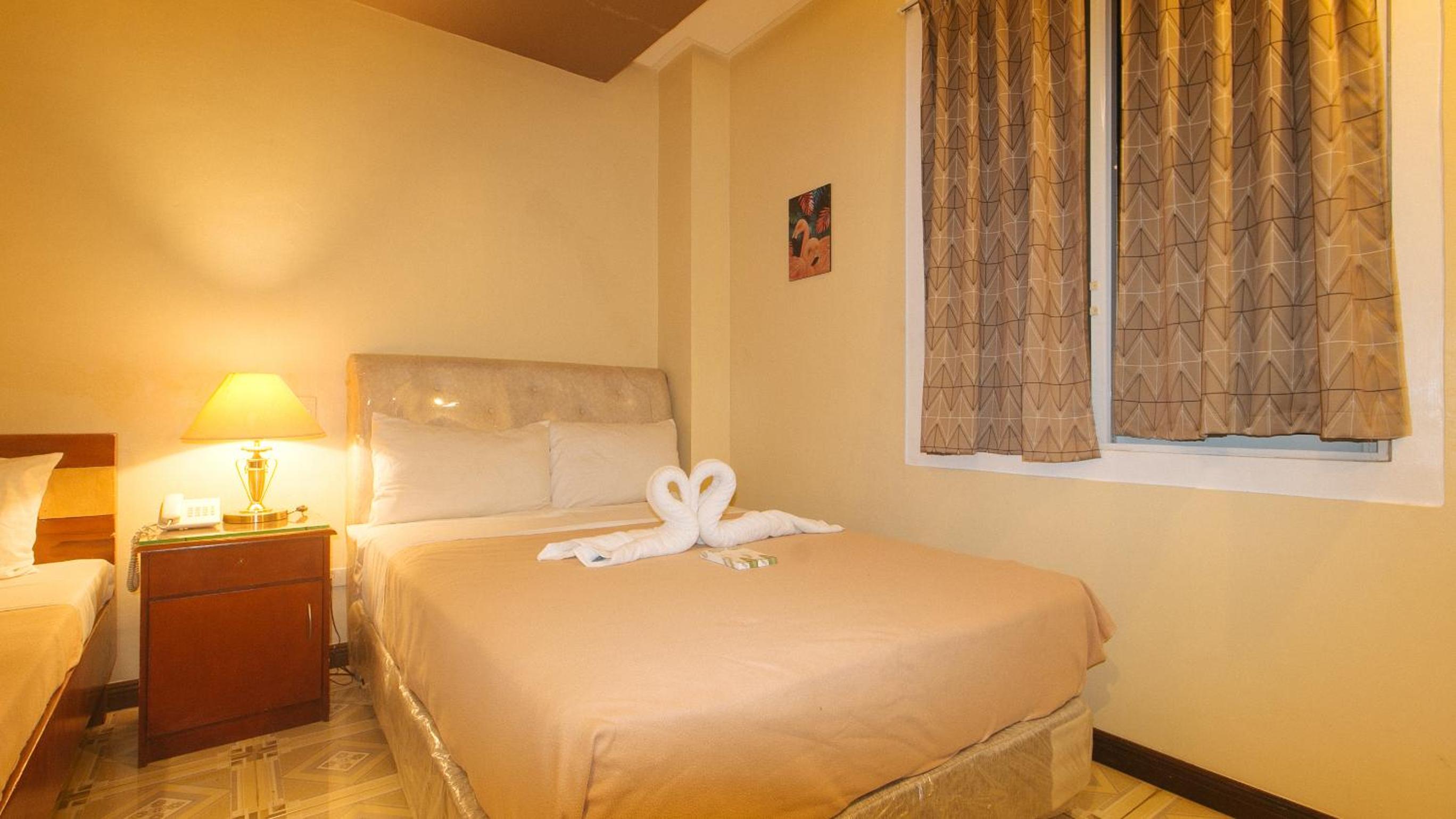 Triple Room - Photo 7