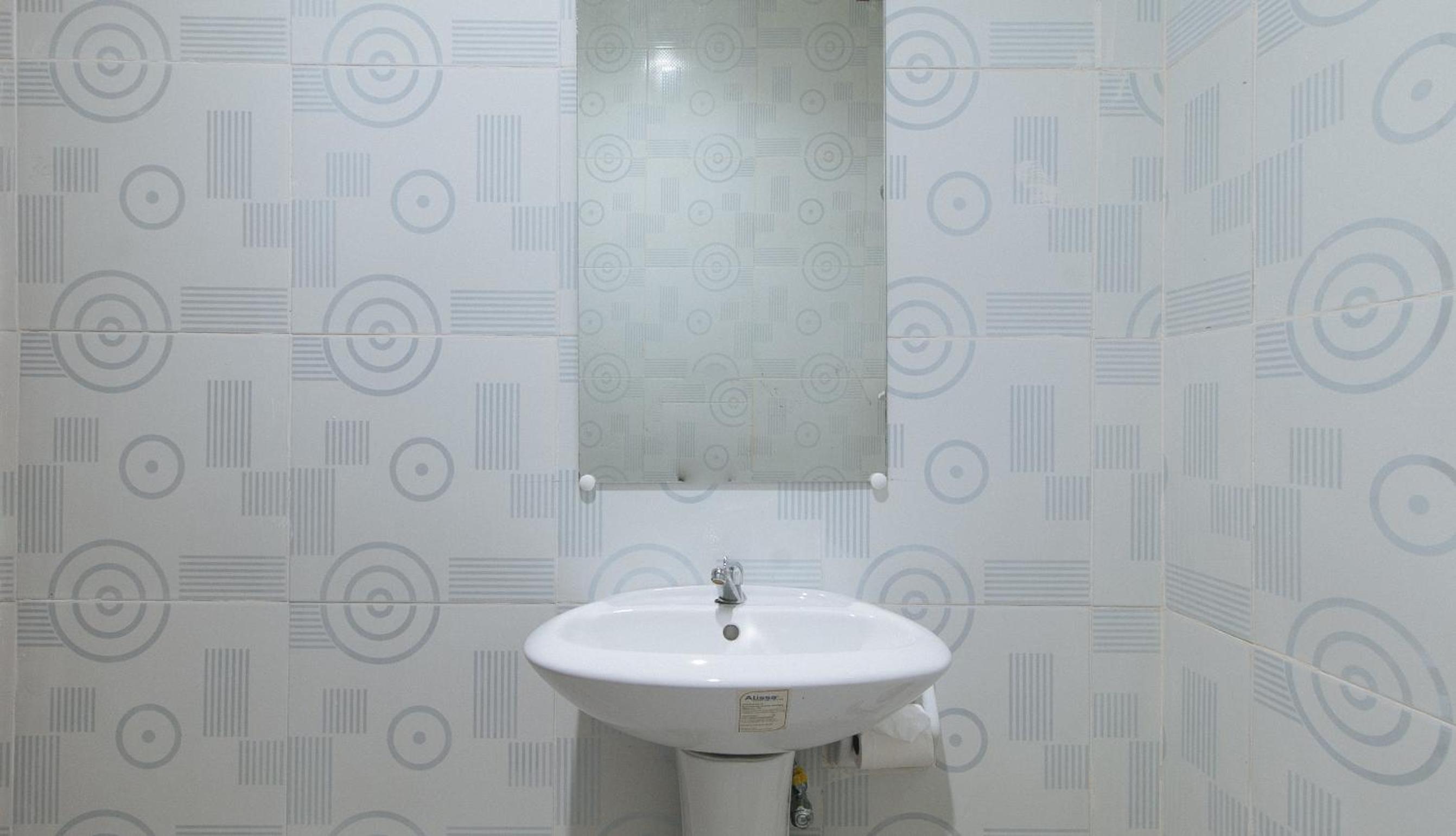 Quadruple Room - Photo 12