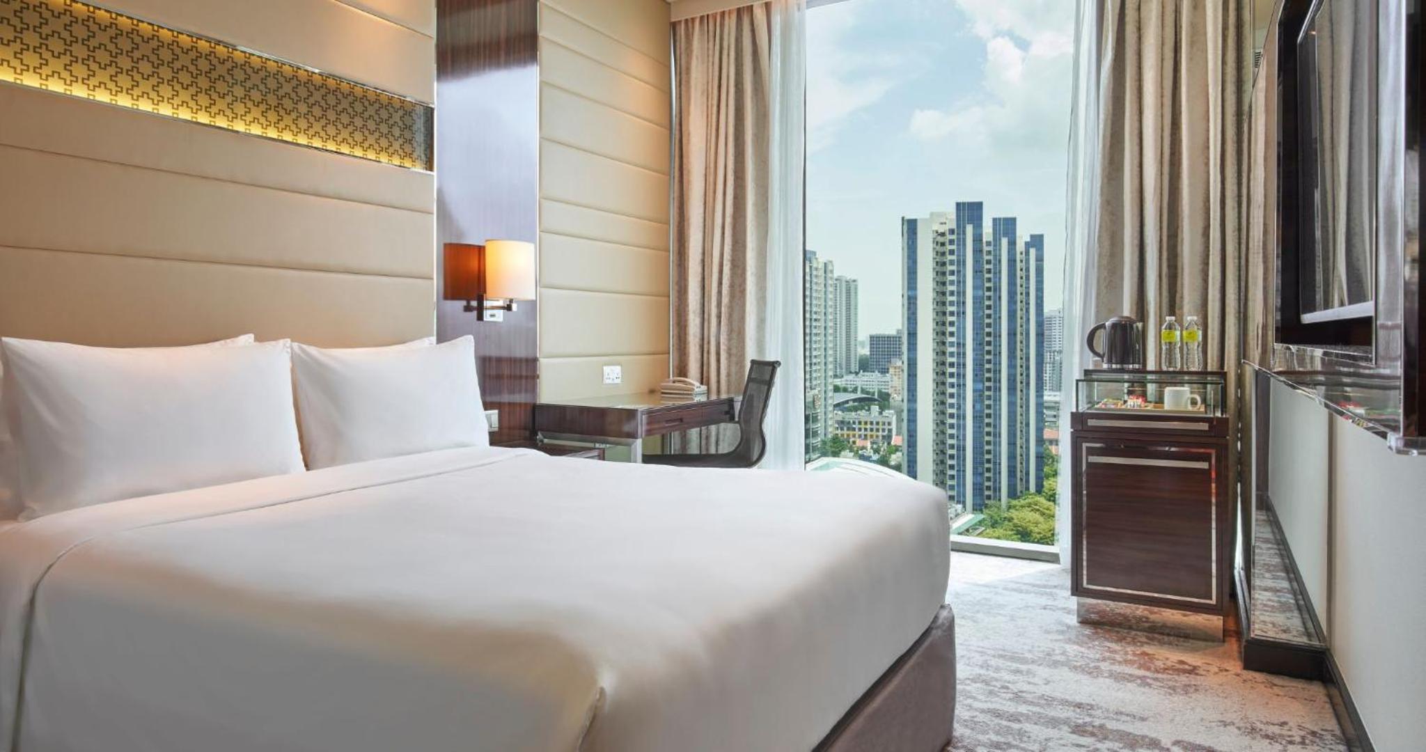 Standard Queen Room - High Floor