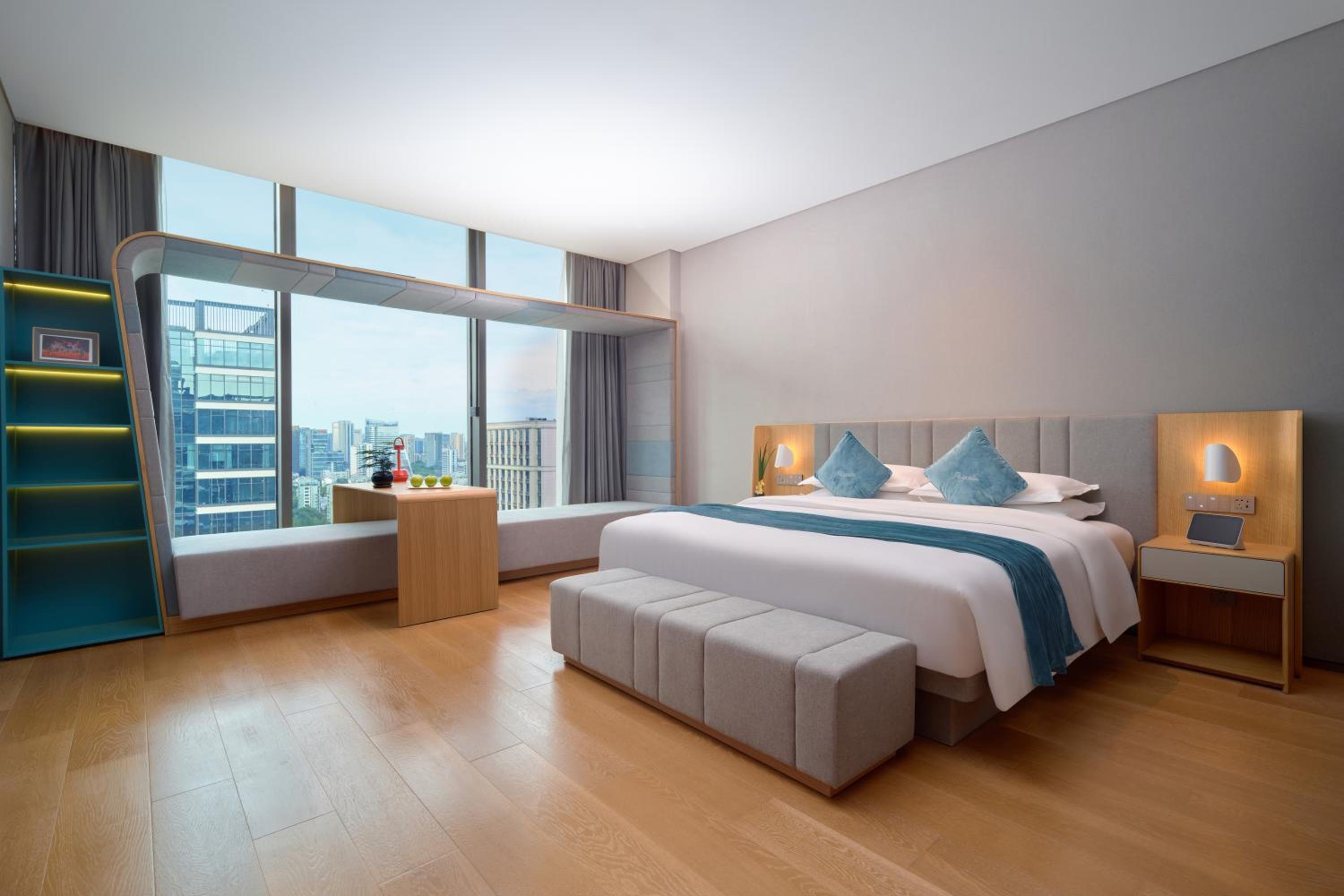 Four Seasons King Room, City View