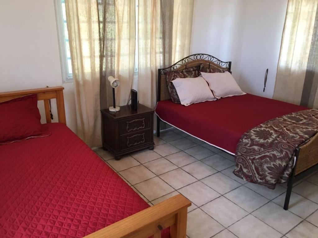 Two-Bedroom House photo 3