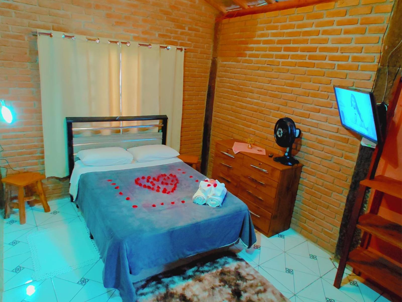 One-Bedroom House photo 1