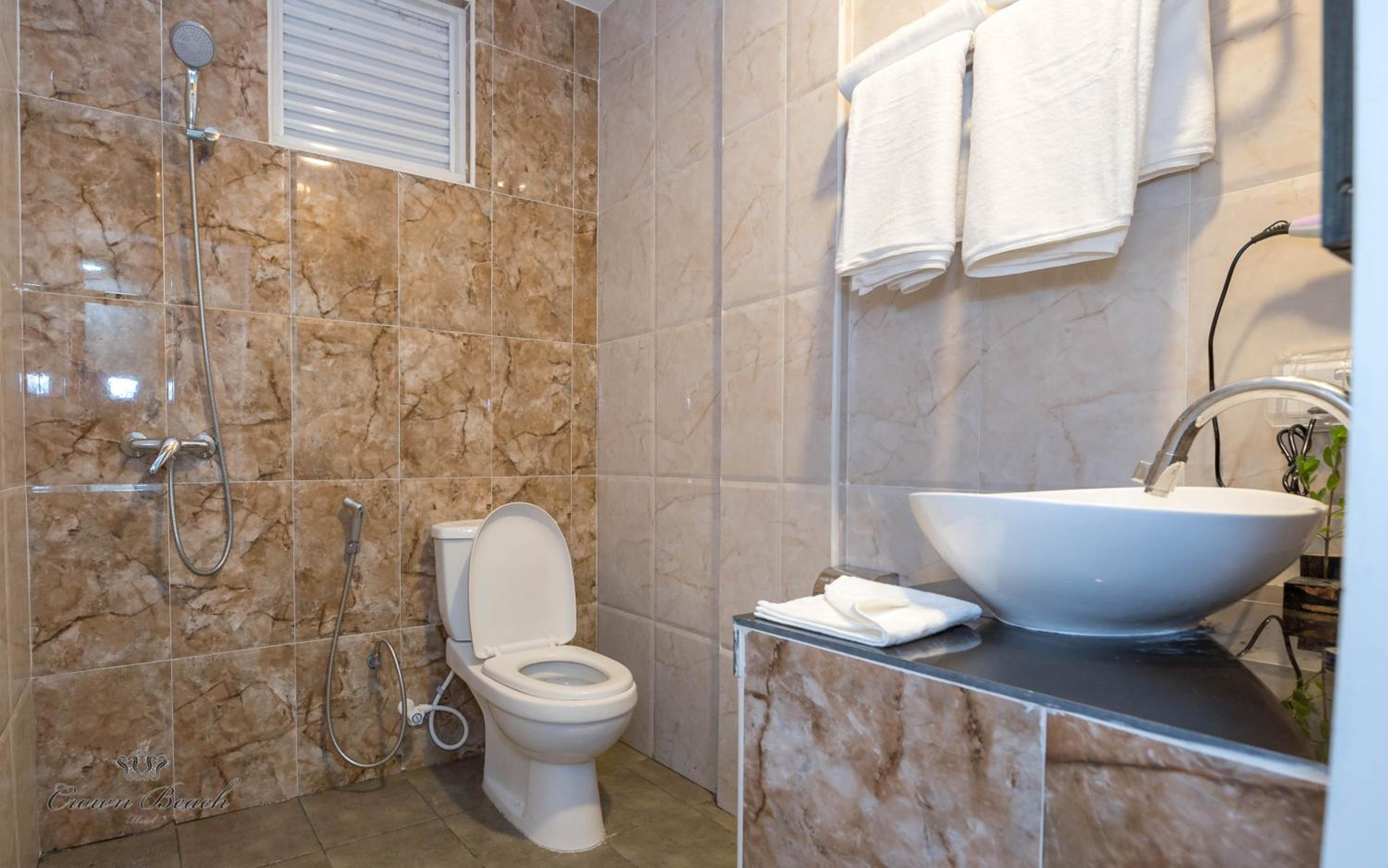 Deluxe Double Room with Sea View - Photo 5