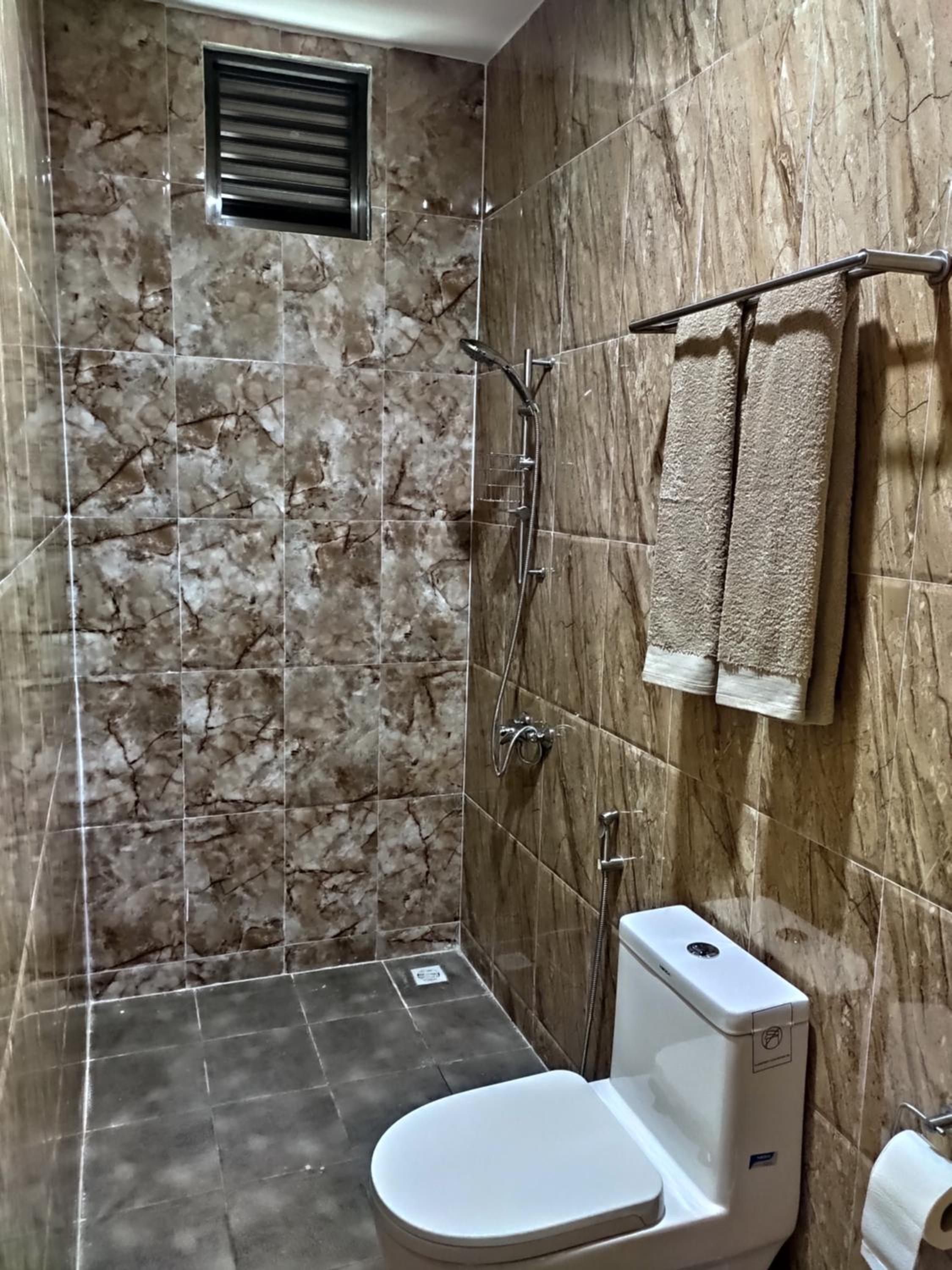 Deluxe Double Room with Sea View - Photo 9