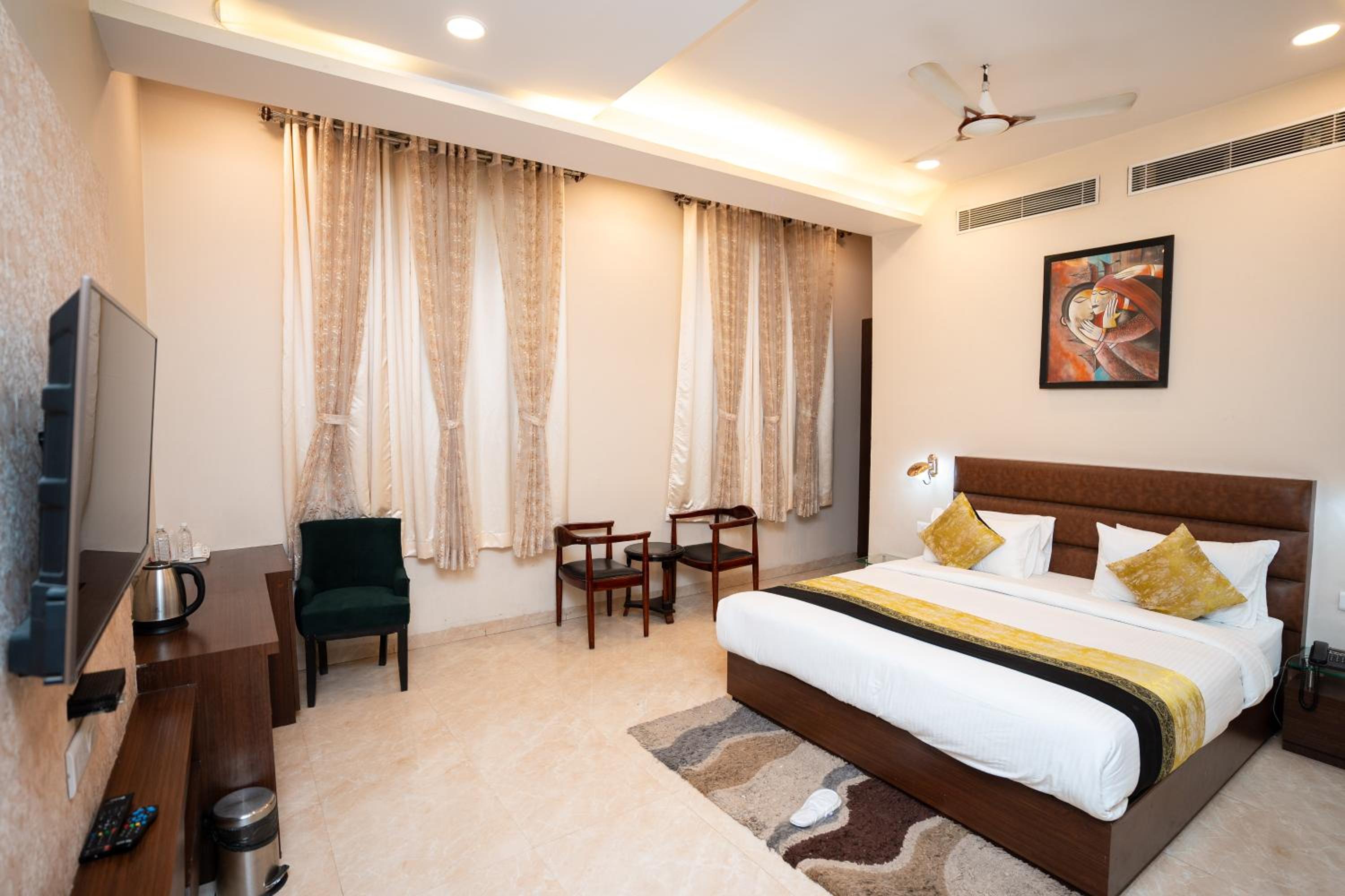 Deluxe Twin Room - Photo 11