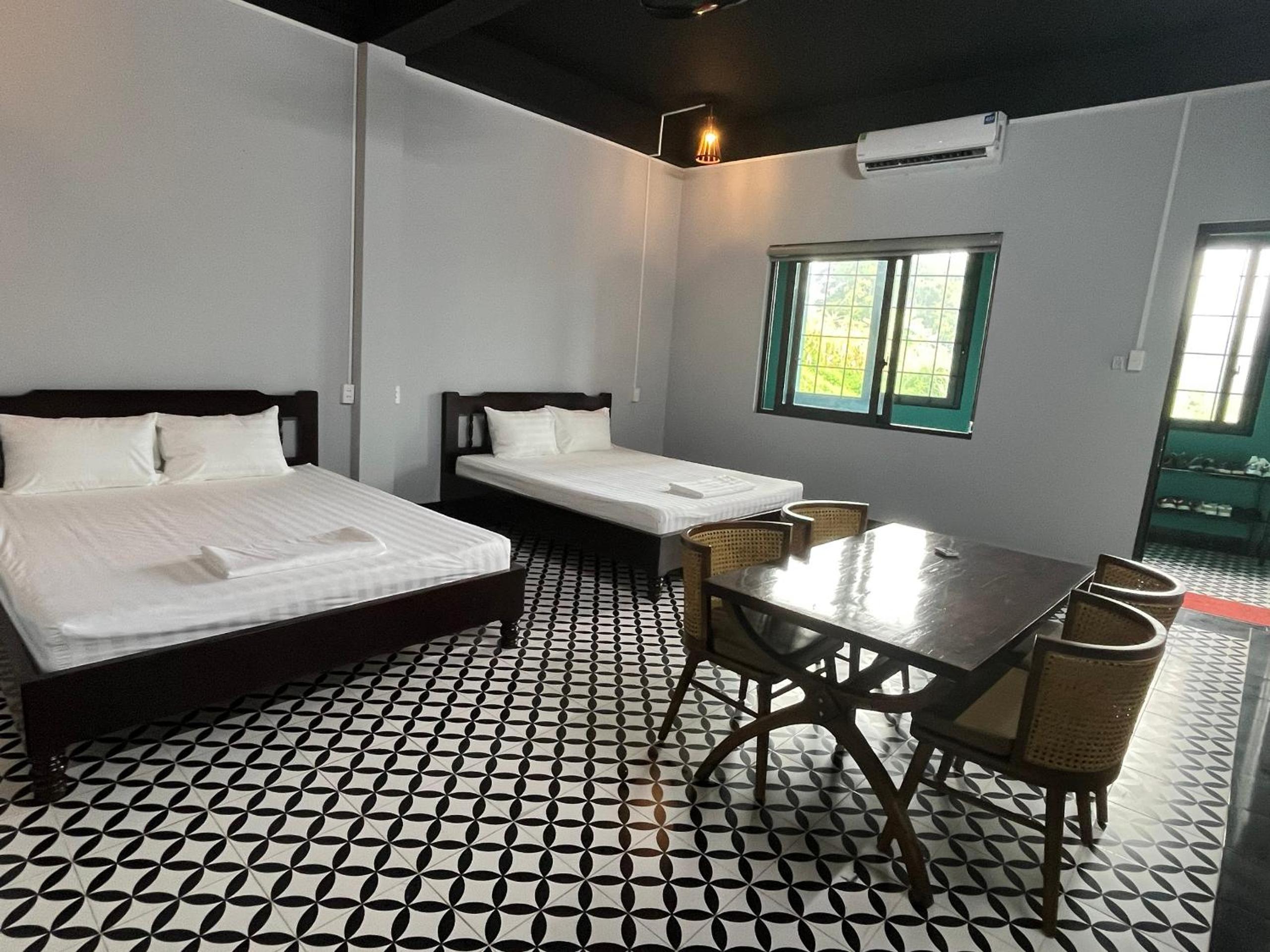 Deluxe Double Room photo 2