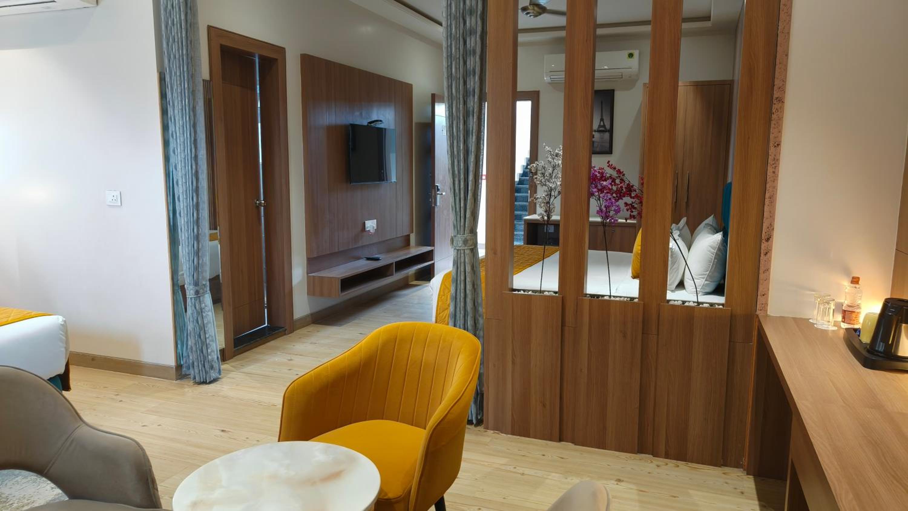 Family Suite - Photo 11