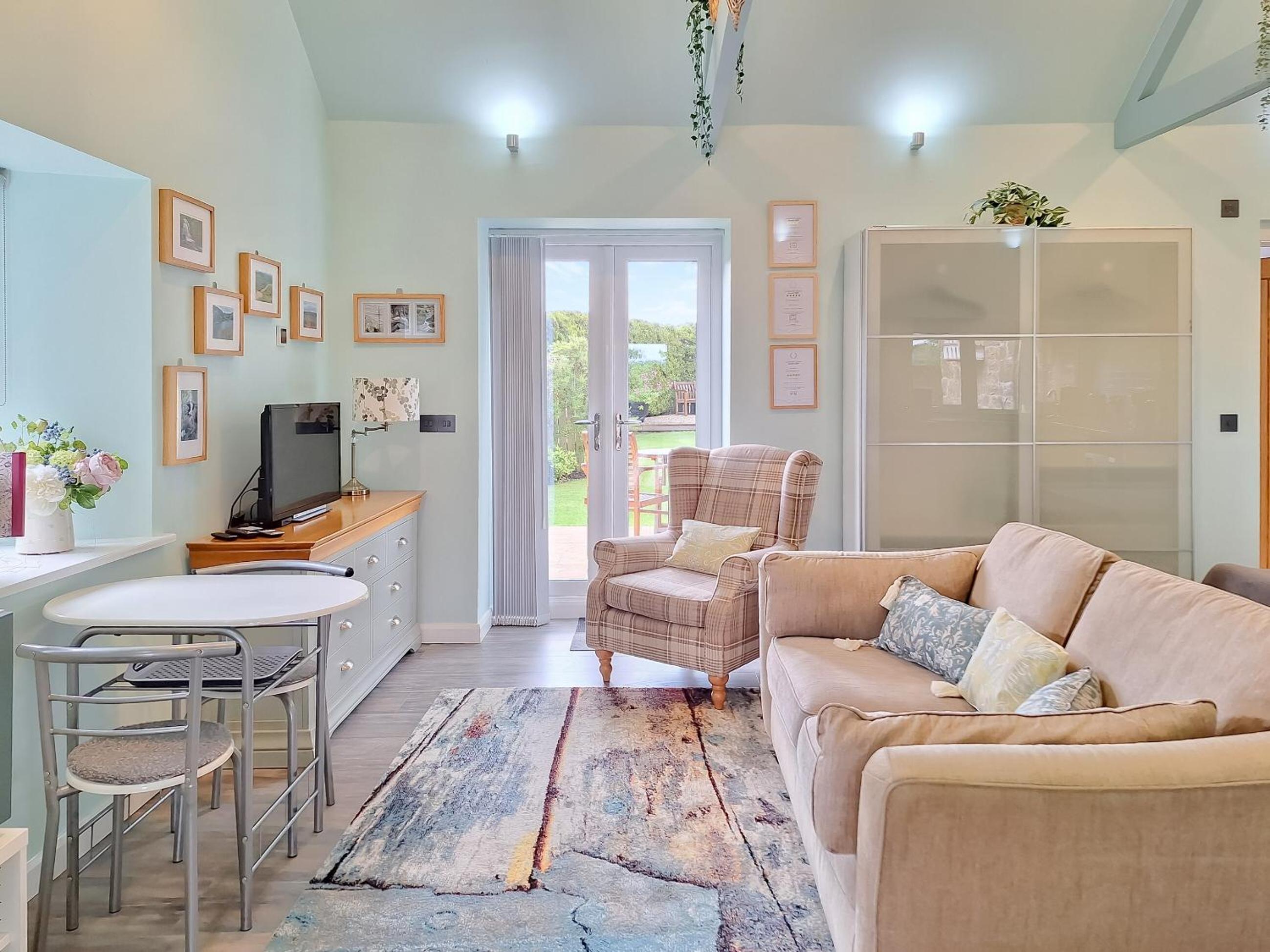 One-Bedroom Vacation Home - Photo 1