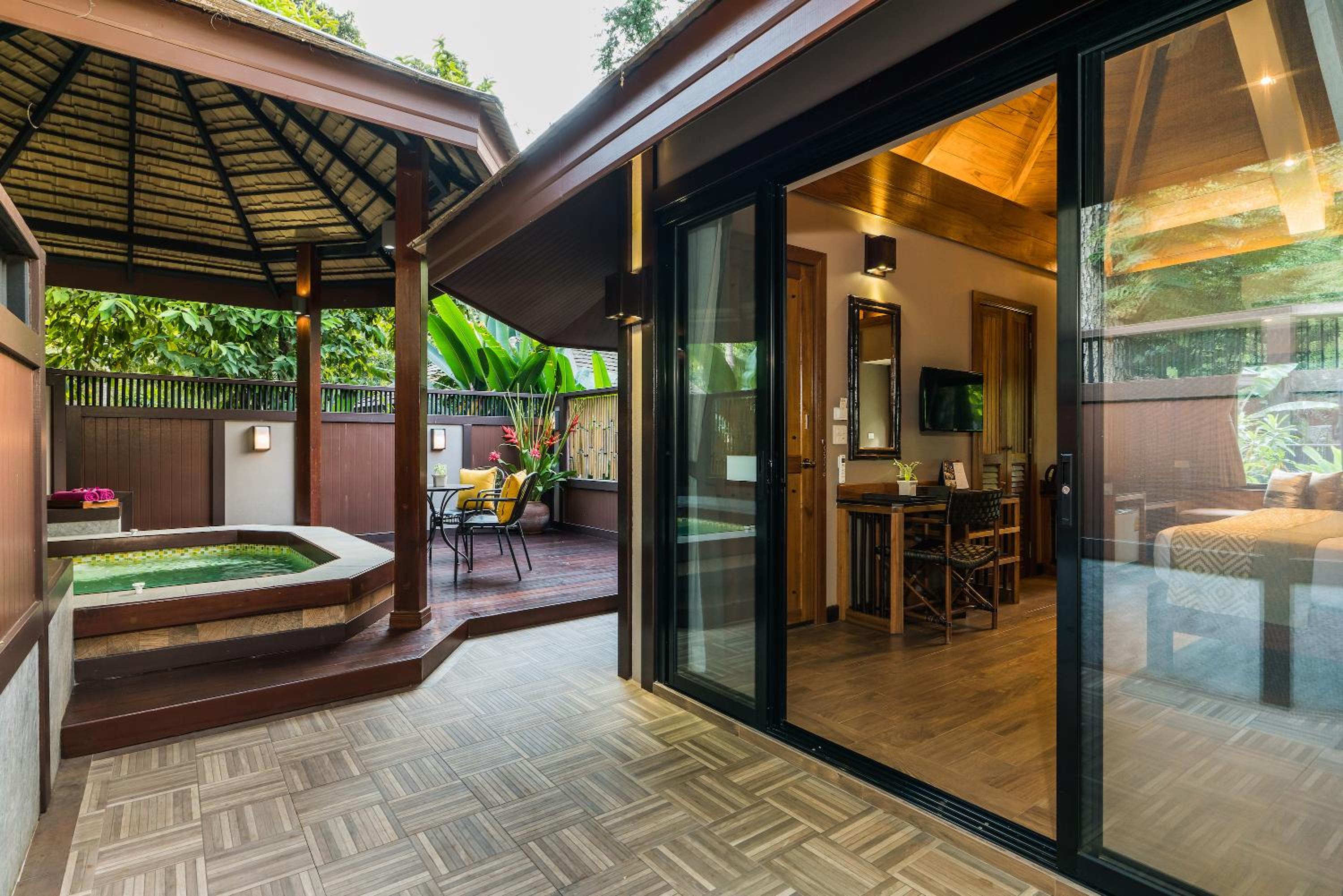 Plunge Pool Jacuzzi Villa photo 2