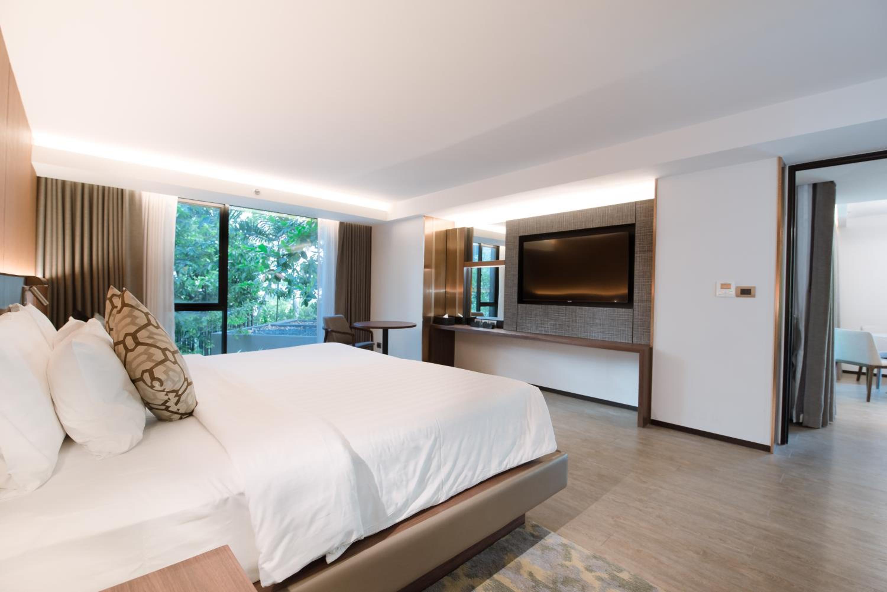 One Bedroom Executive
