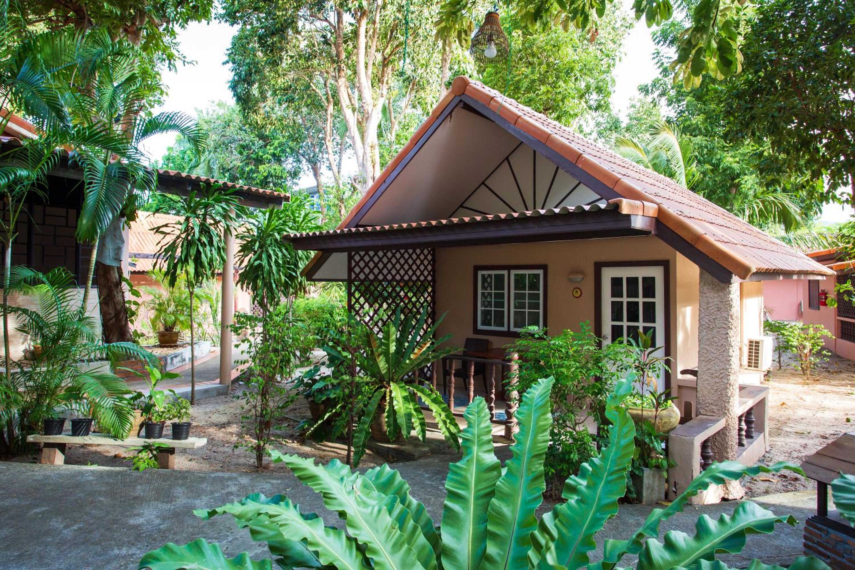 Standard Bungalow photo 2