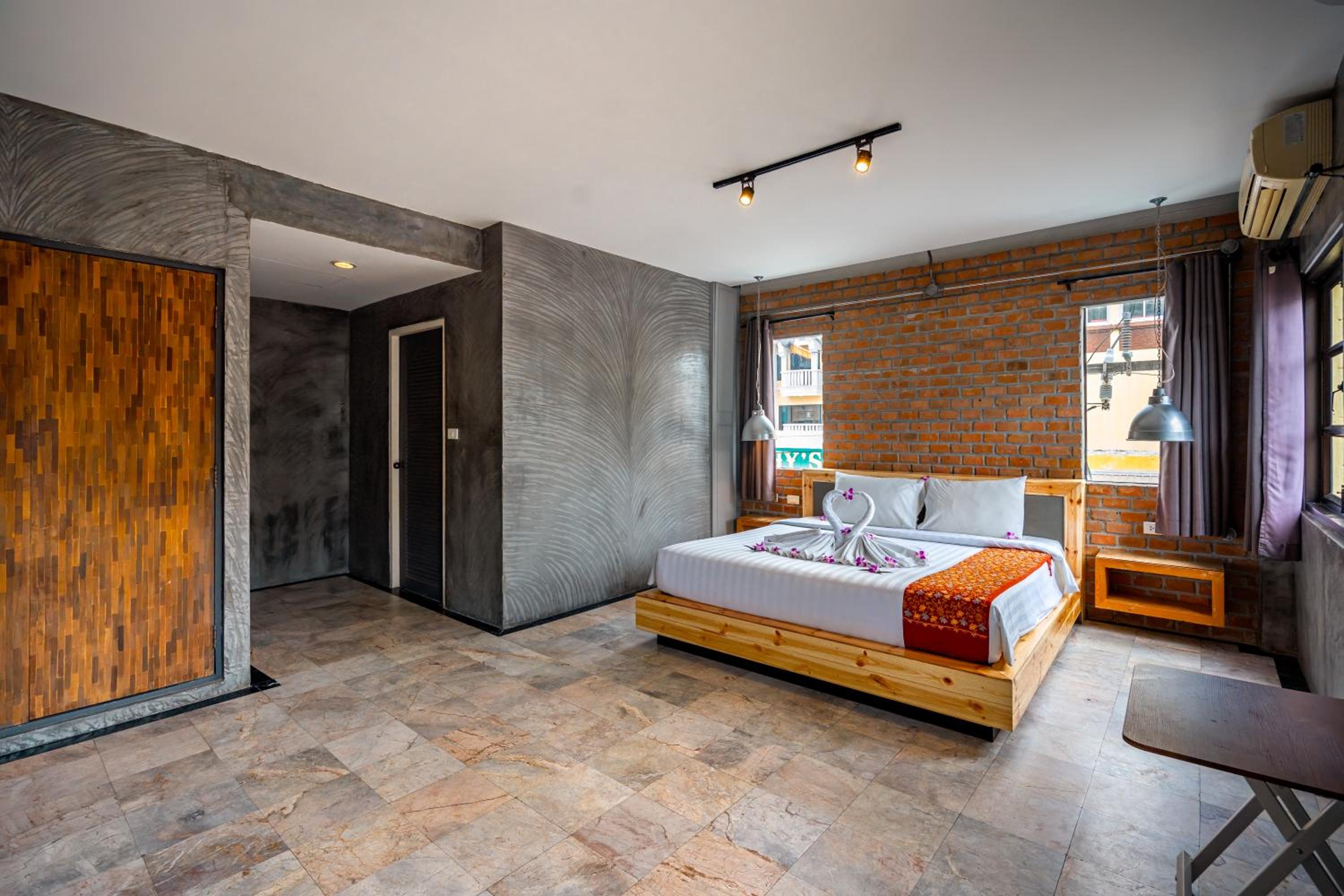 Superior Double Room - Photo 4