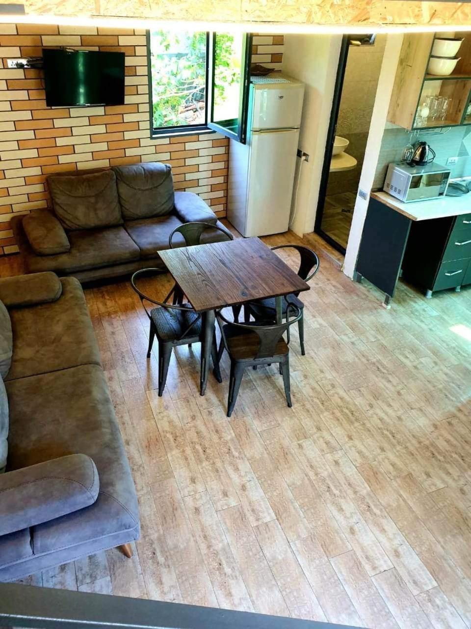 Two-Bedroom House photo 3