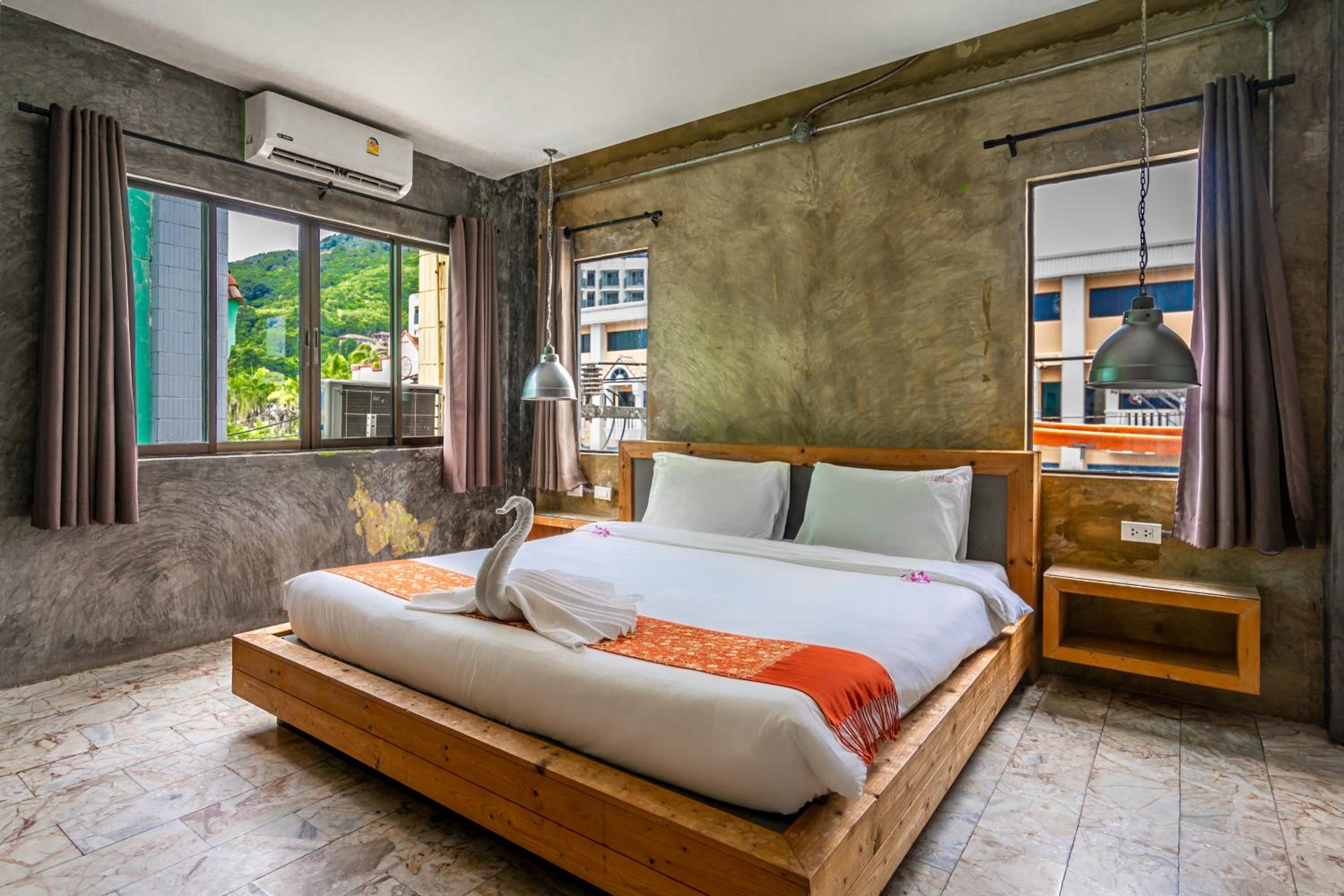 Standard Double Room - Photo 8