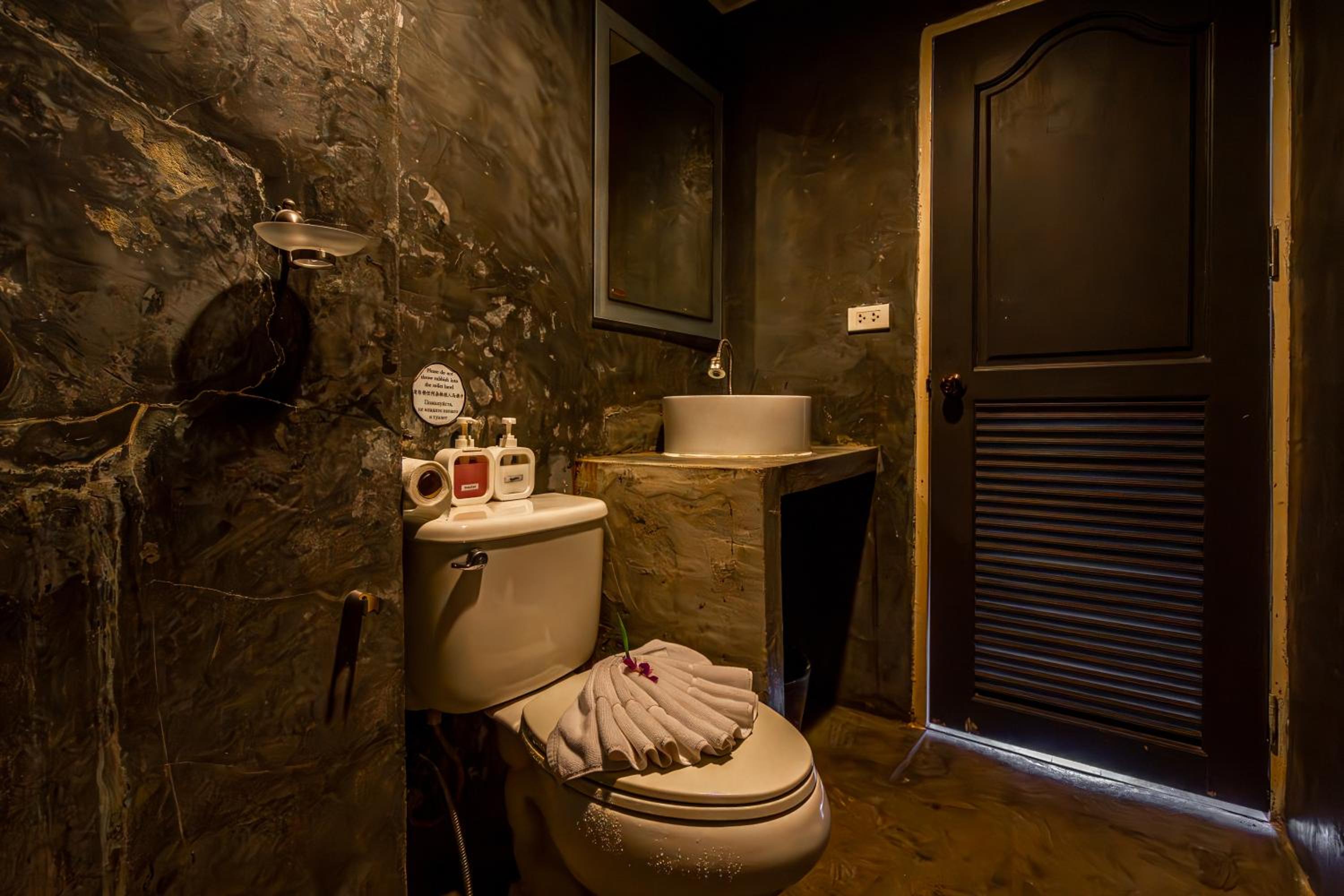 Standard Double Room - Photo 2