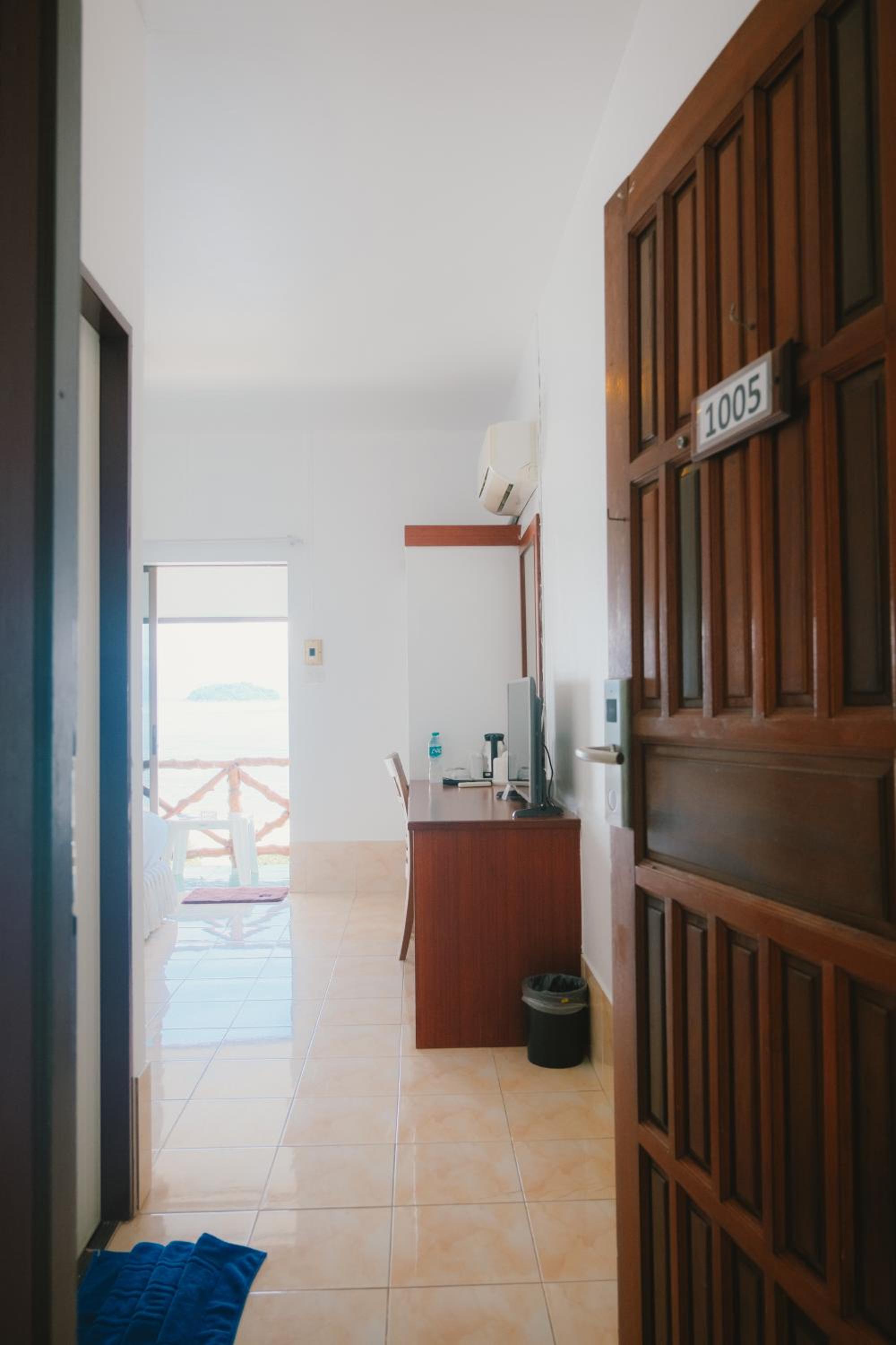 Habitación Doble Estándar o con Dos Camas Individuales.