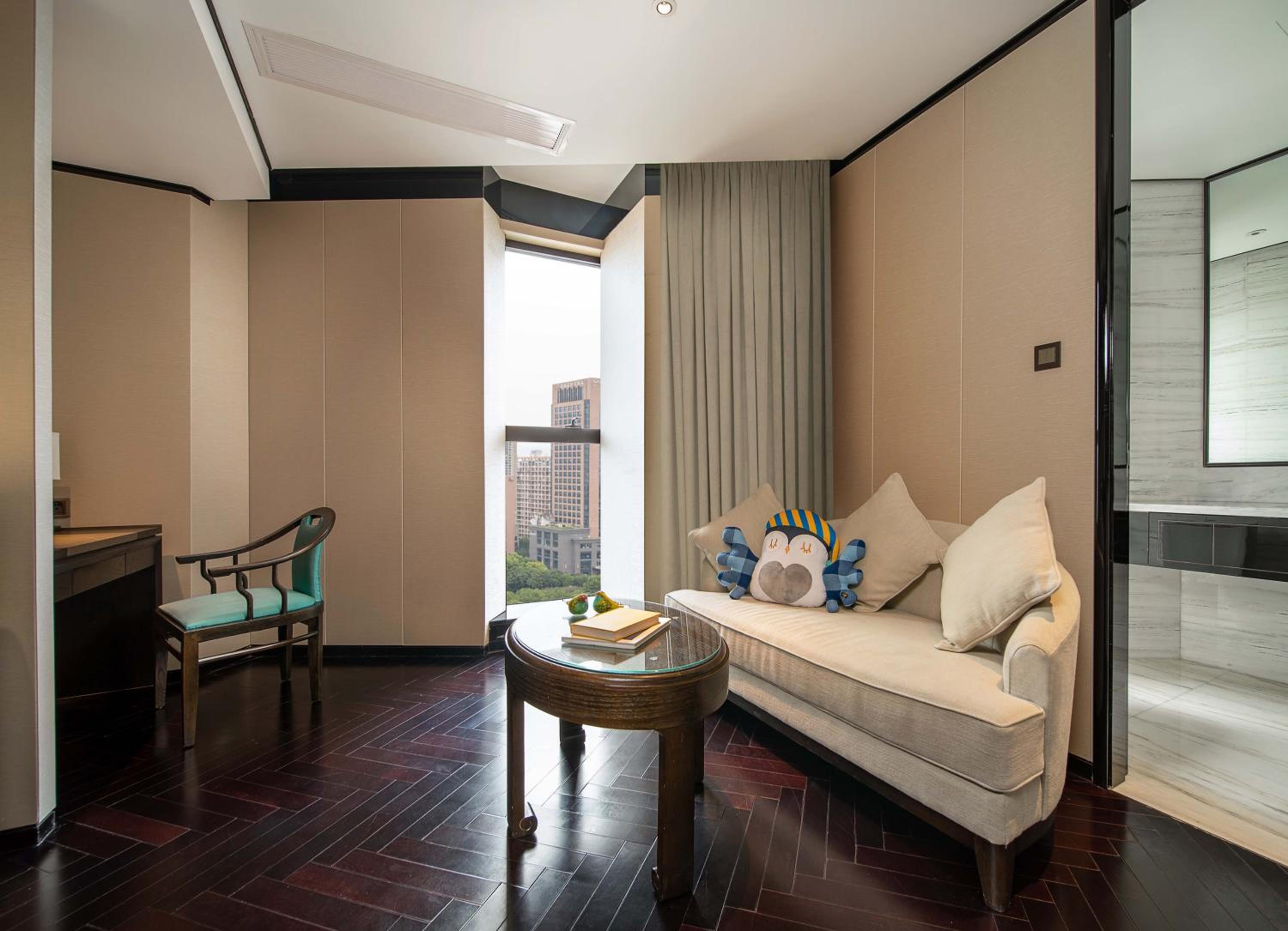One-Bedroom King Suite with City View