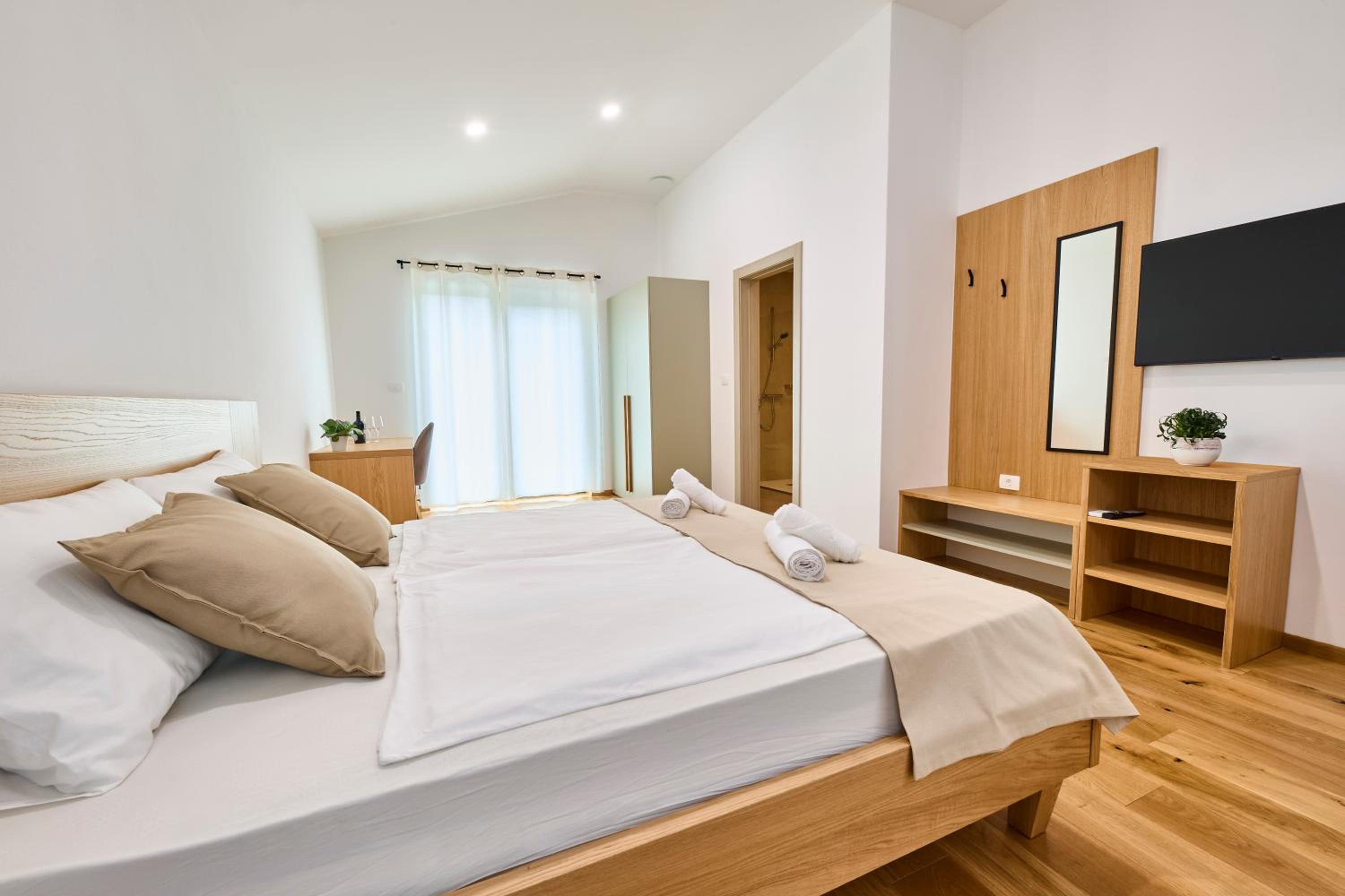 Double Room with Balcony photo 2