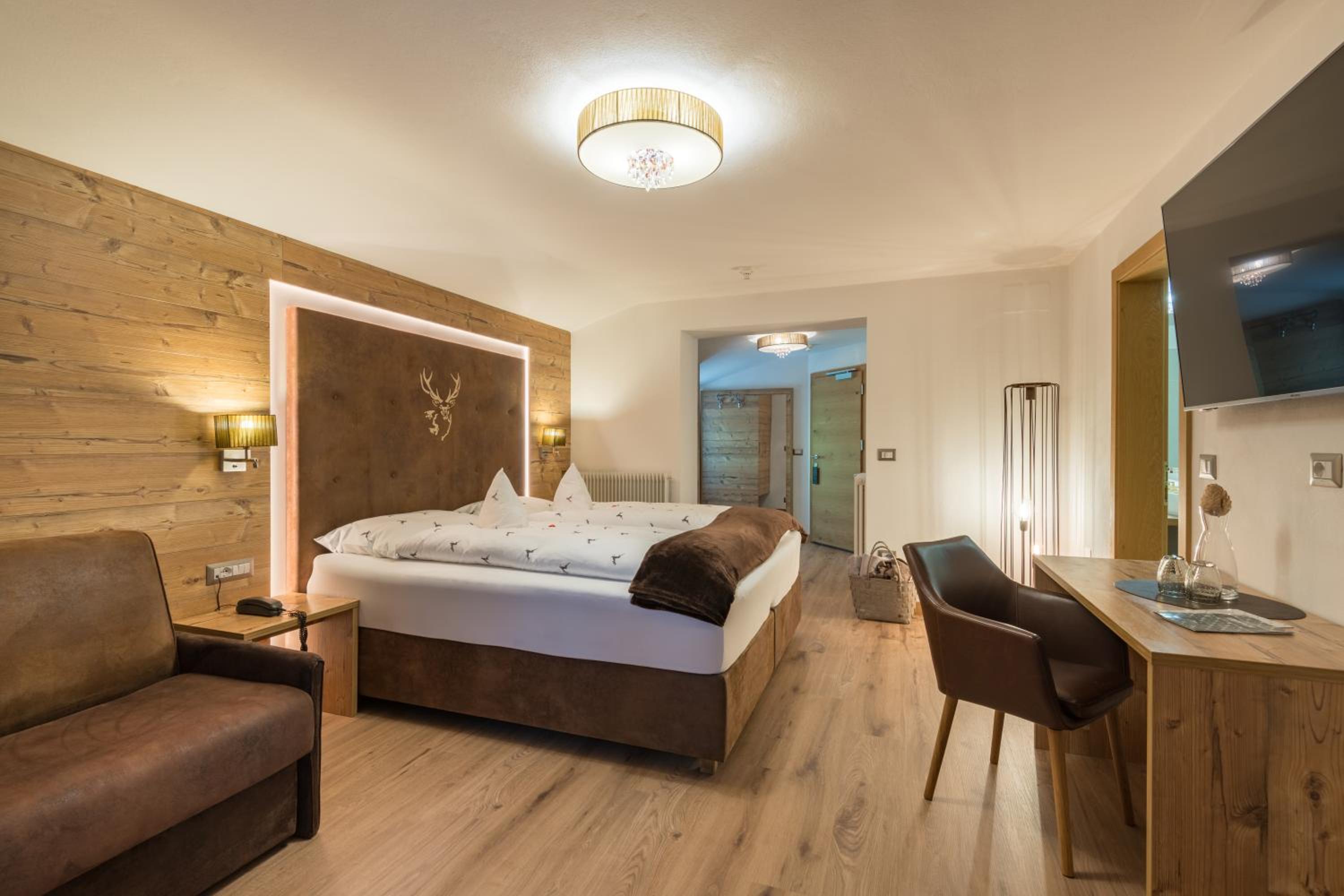 Comfort Double Room with 2 Extra Beds